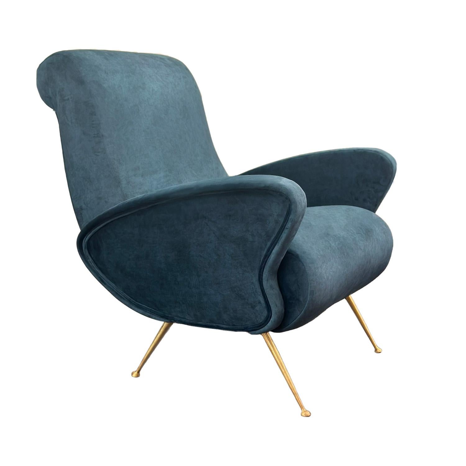 With its organic curves and atomic age style this 60s era lounge chair by renowned Italian architect and designer Gio Ponti  is the essence of Mid-Century Modern design. With a nod to Marco Zanuso's  iconic 