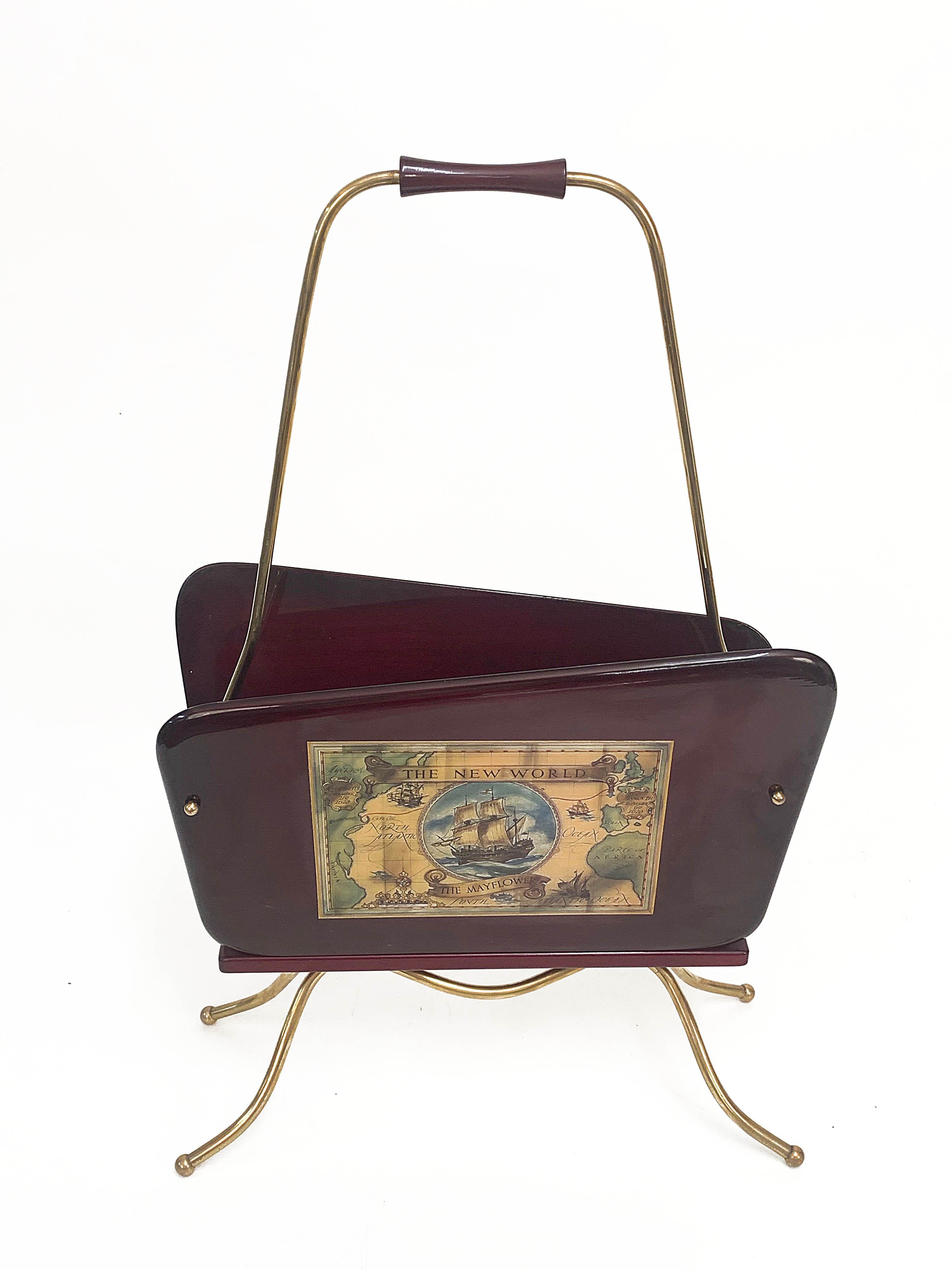 Gio Ponti Midcentury Wood and Brass Italian Magazine Rack with Handle, 1950s For Sale 5