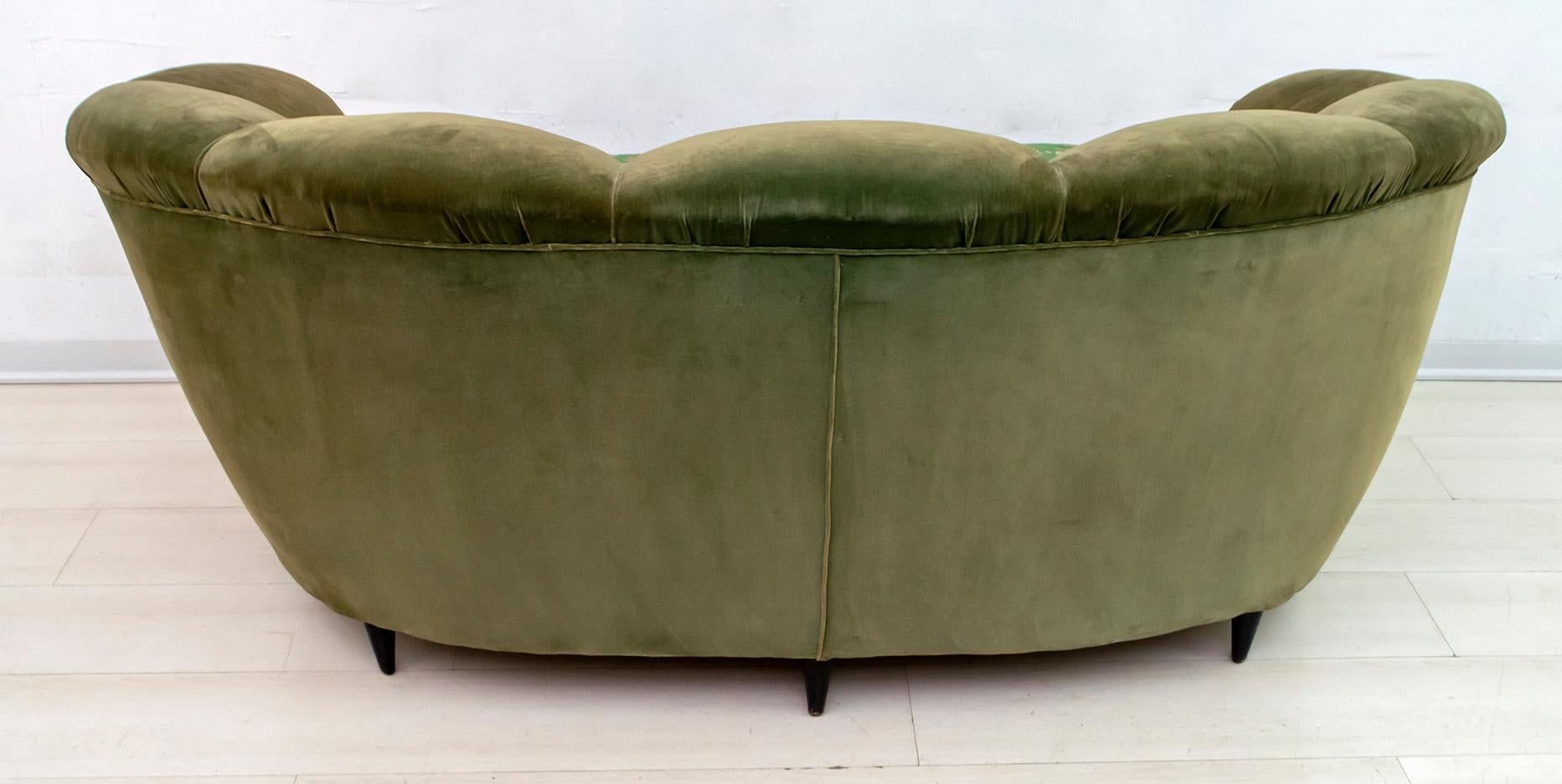 Gio Ponti Midcentury Rare Italian Curved Sofa and 2 Armchairs 