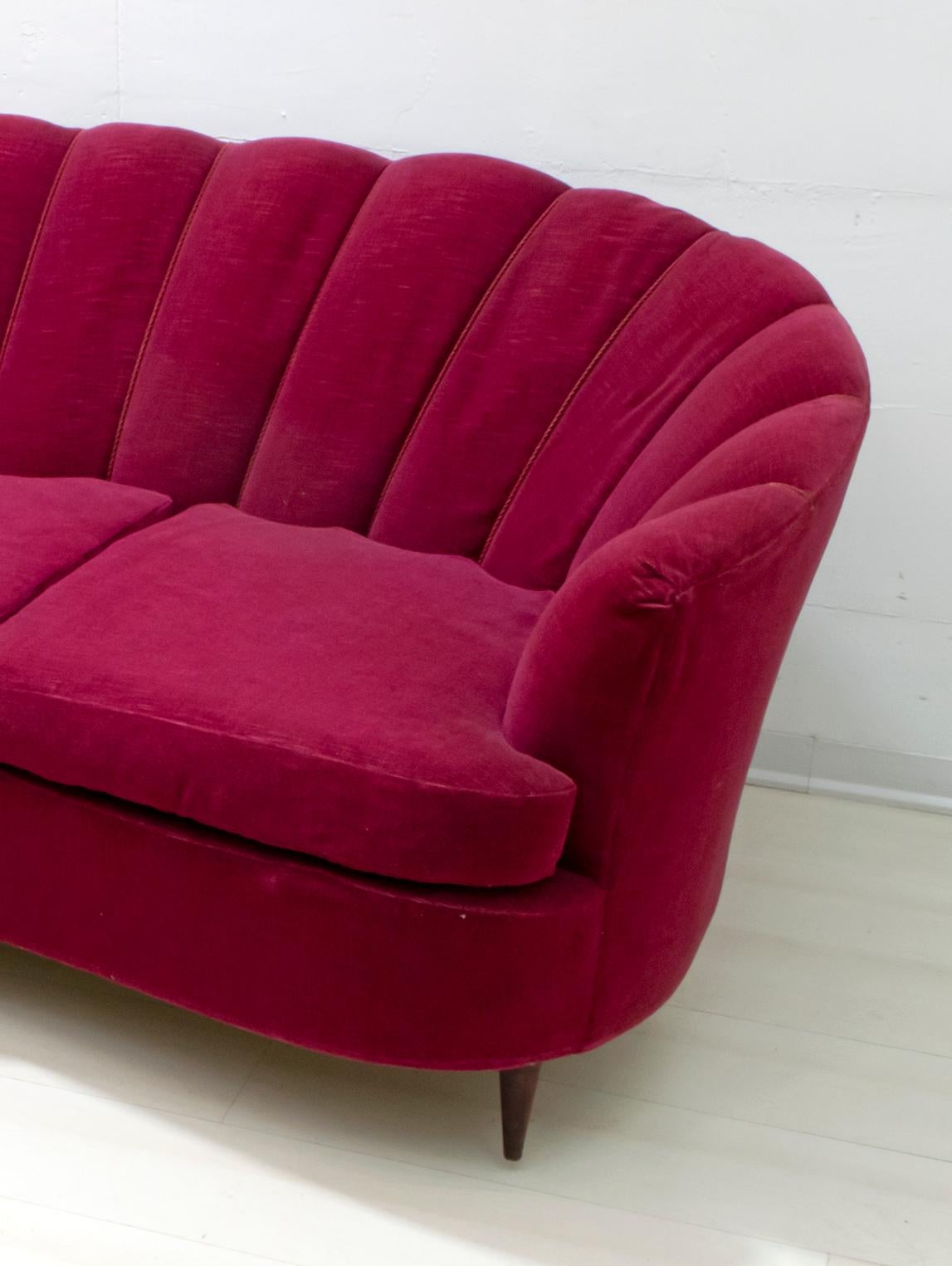 Gio Ponti Midcentury Rare Italian Velvet Curved Sofa 