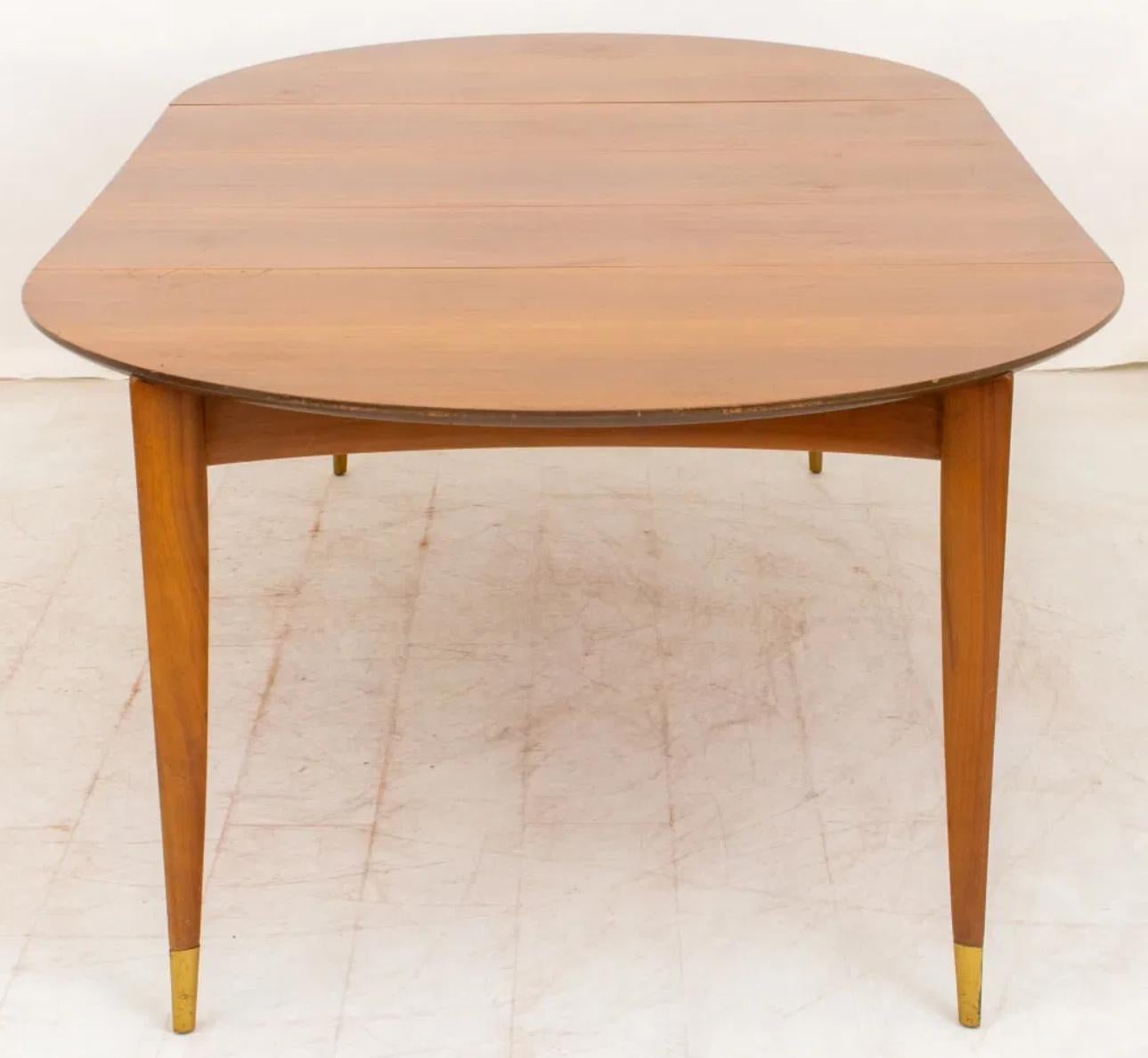 Italian Gio Ponti  model 2135 Walnut Dining Table For Sale
