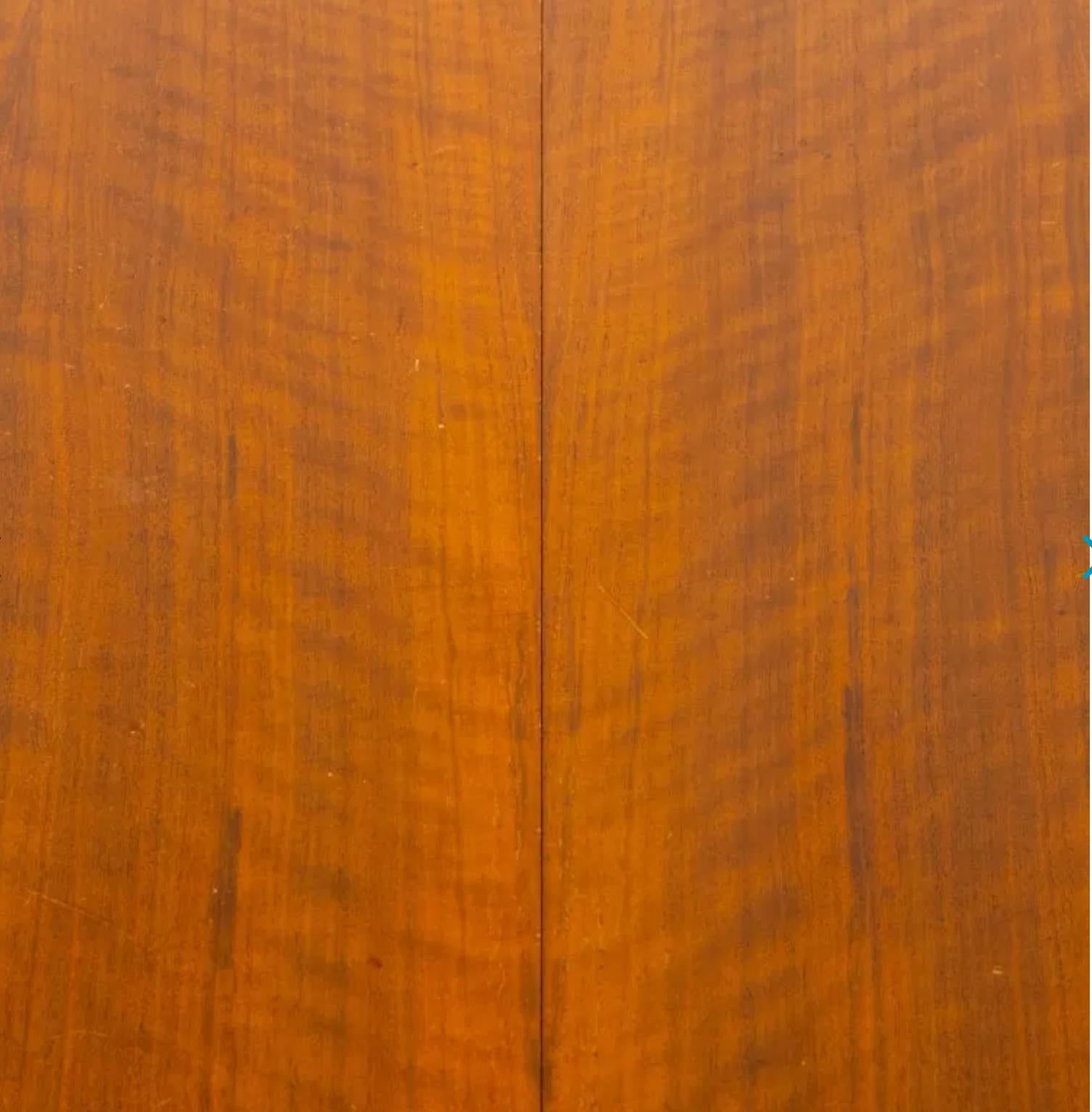 20th Century Gio Ponti  model 2135 Walnut Dining Table For Sale