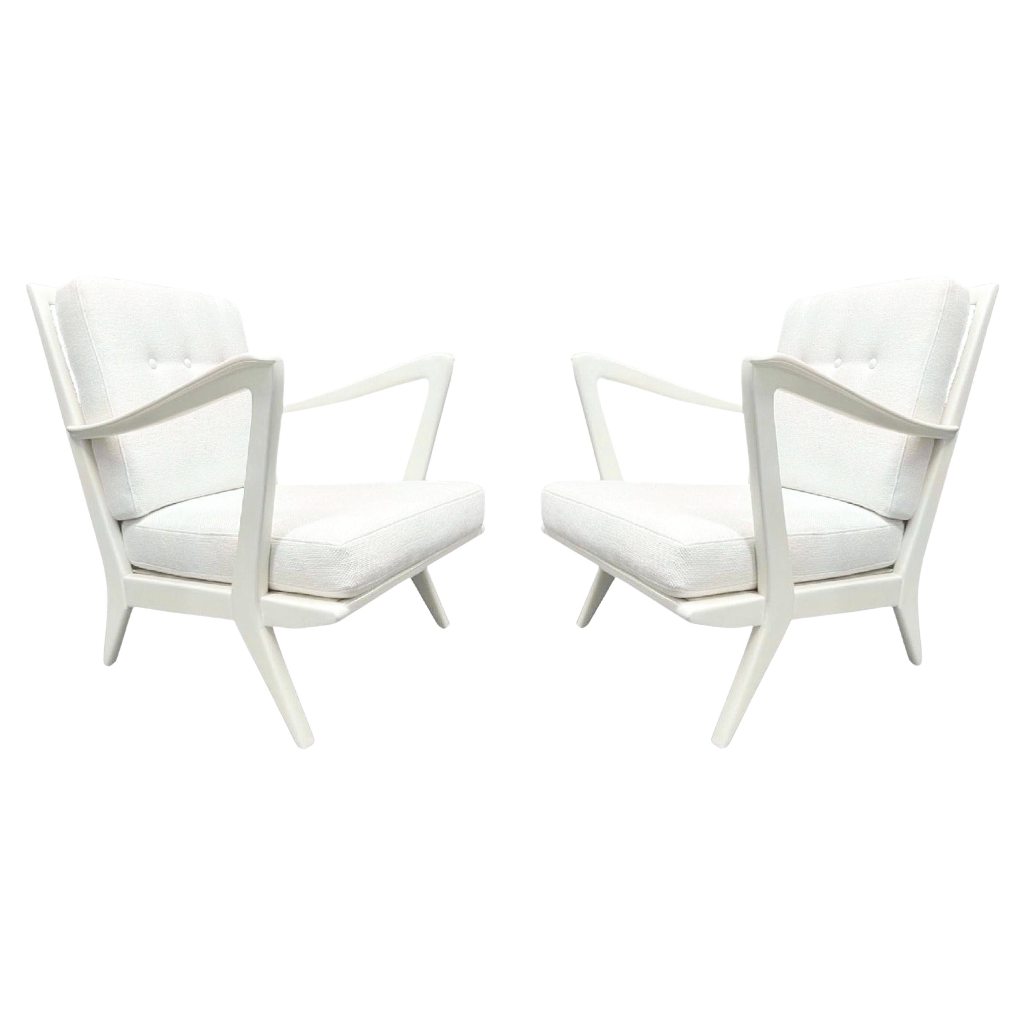 Gio Ponti Model 516 Pair of Lounge Chairs, Cream White Painted Walnut, 1950