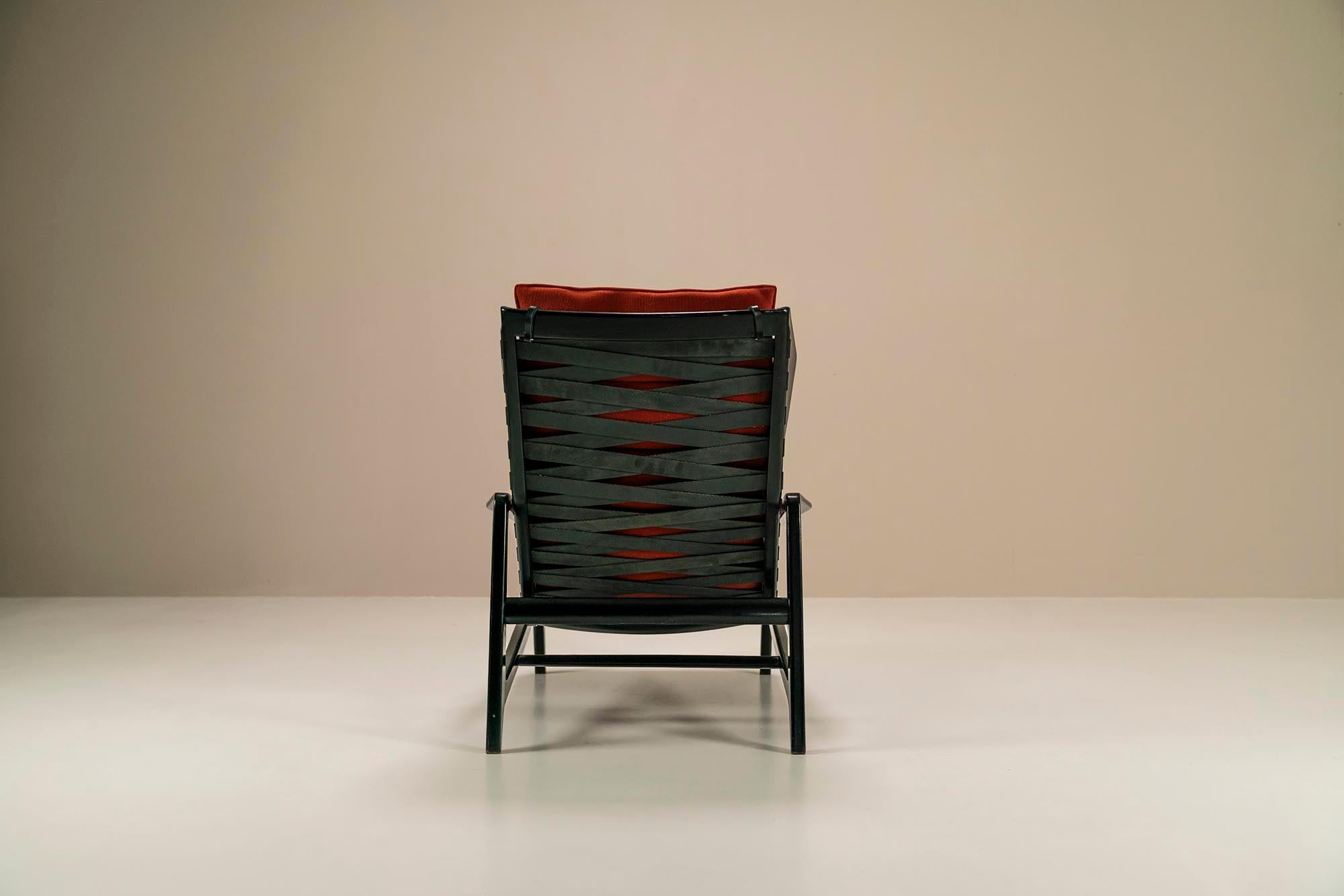 Gio Ponti Modell 811 Loungesessel in Nussbaum gebeizt und gepolstert in Kvadrat im Angebot 5