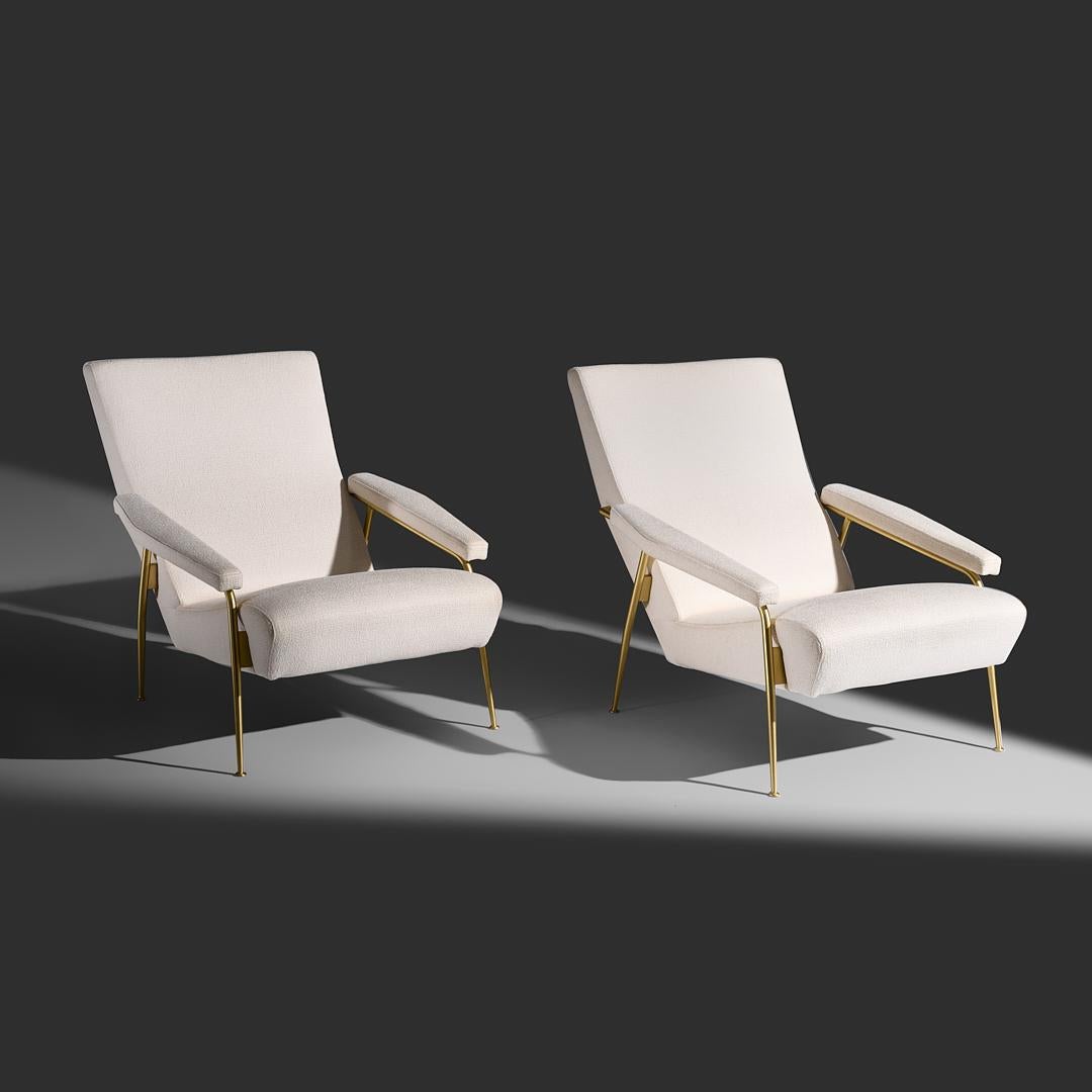 Contemporary Gio Ponti model D.153.1 lounge chair for Molteni&C Italy
