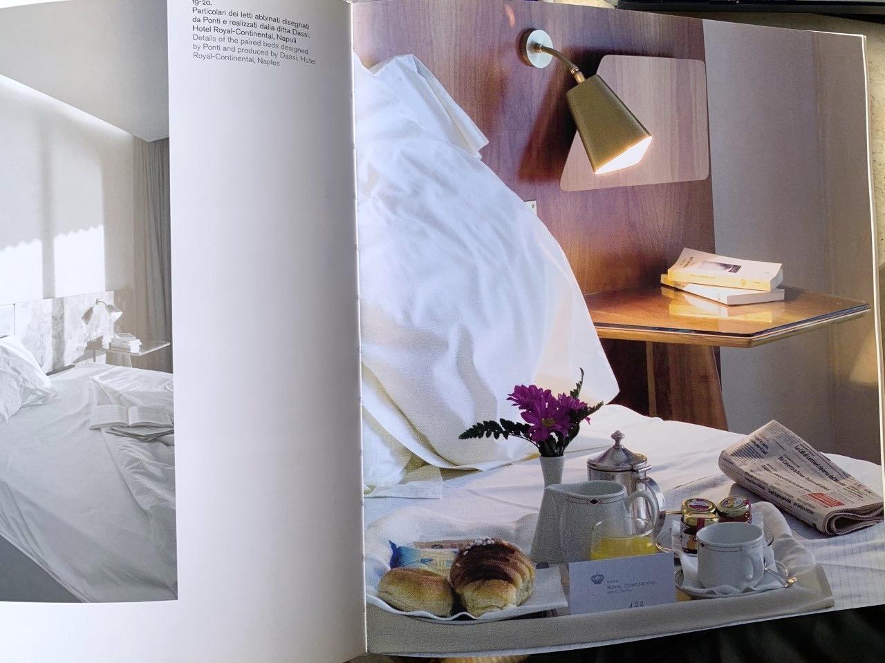 Gio Ponti, pair flamed wood Headboard, fitted bedside tables, Hotel Royal, 1955 For Sale 11
