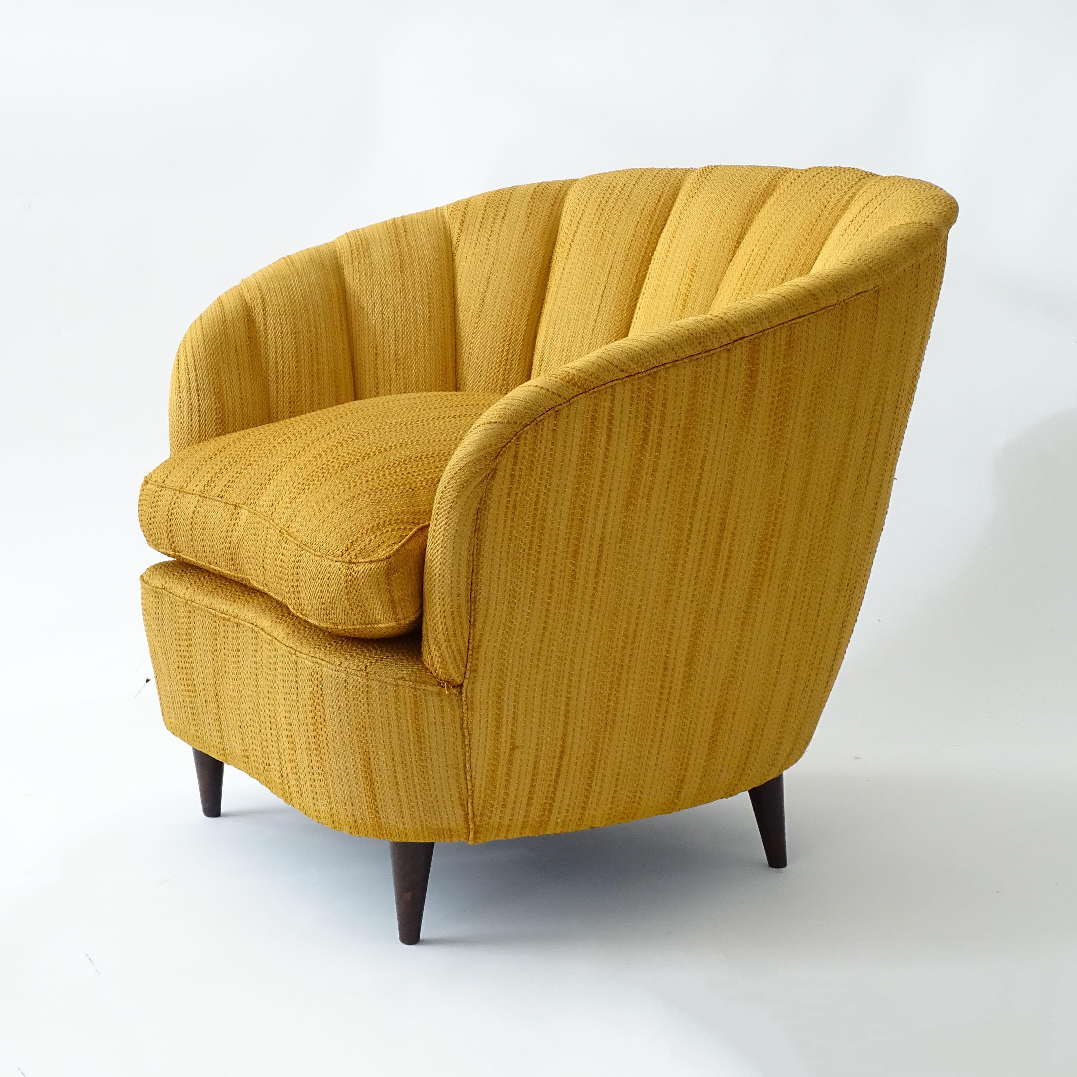 Italian Gio Ponti Pair of 1930s Armchairs with their Original Yellow Upholstery For Sale