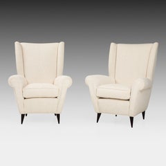 Gio Ponti Pair of High Back Armchairs in Ivory Bouclé, 1950s