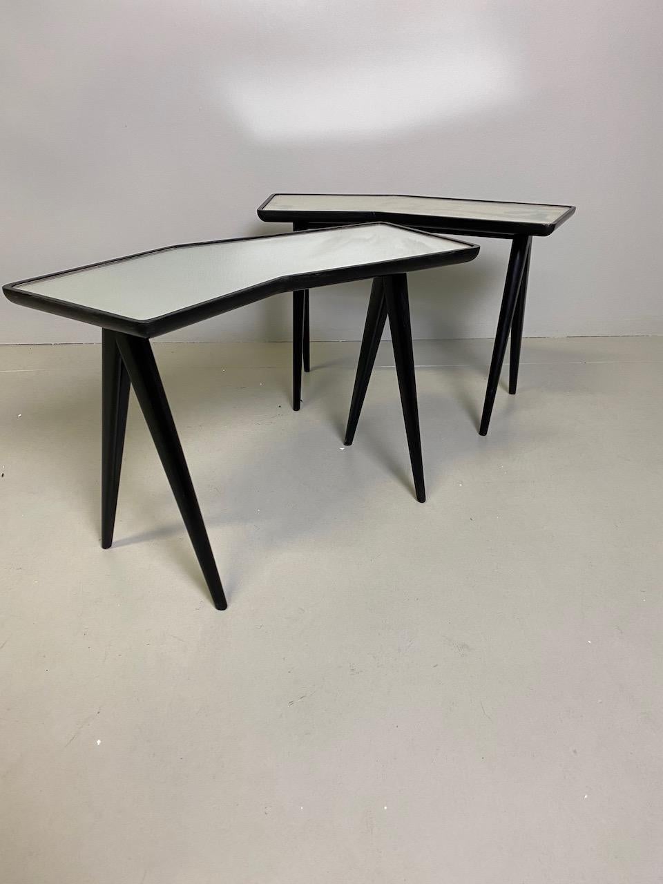 Gio Ponti Pair of black lacquered Walnut Side Tables Mirrored Glass Tops 3