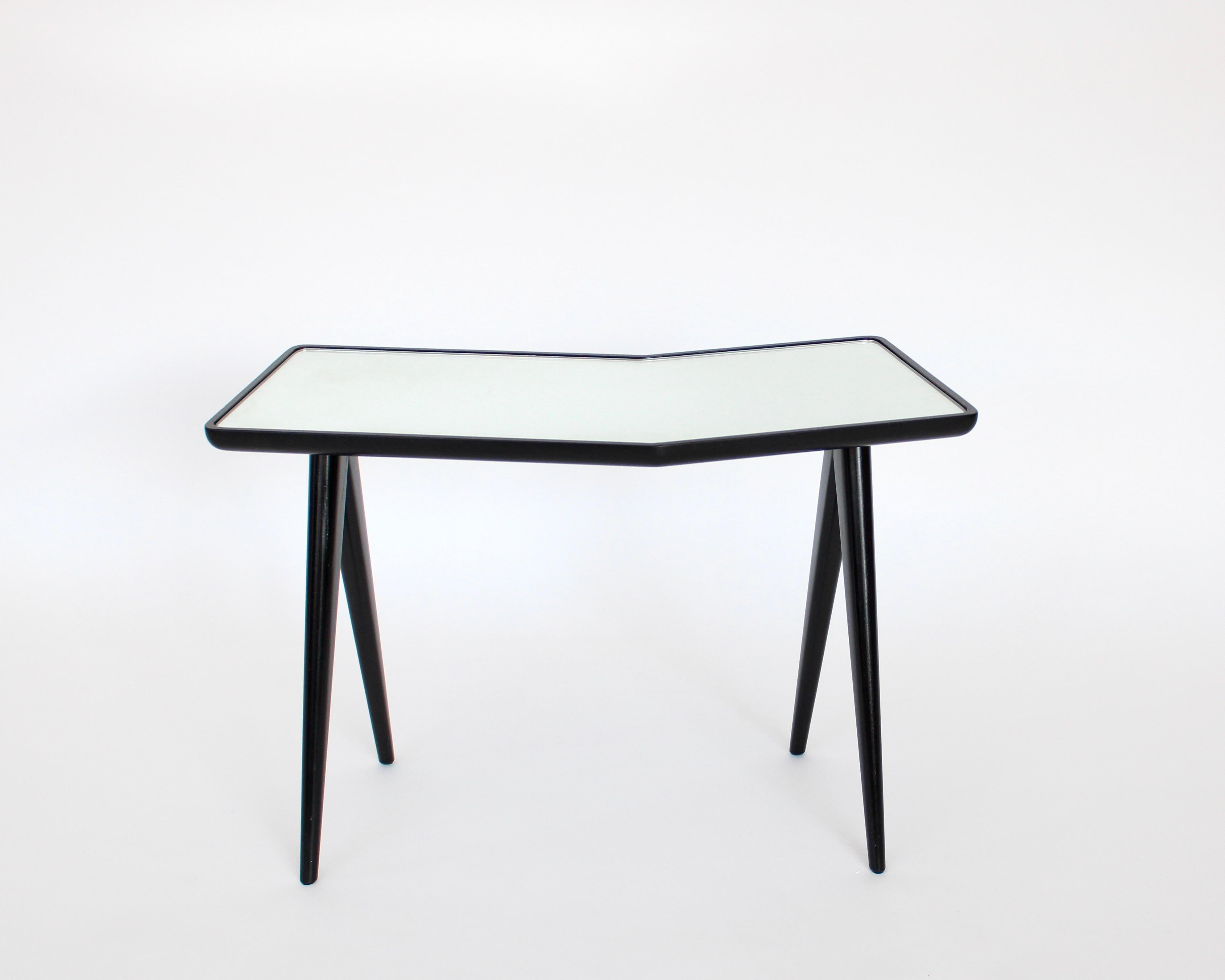 Mid-20th Century Gio Ponti Pair of Black Side Tables Mirrored Glass Tops Asymmetrical Forms
