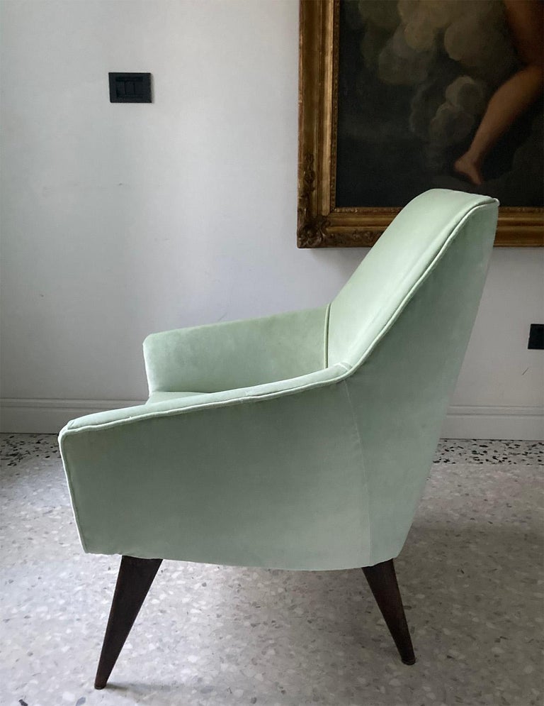 Gio Ponti Pair of Rare Armchairs Light Green Velvet, Italy 1960 Ca. Certified For Sale 9