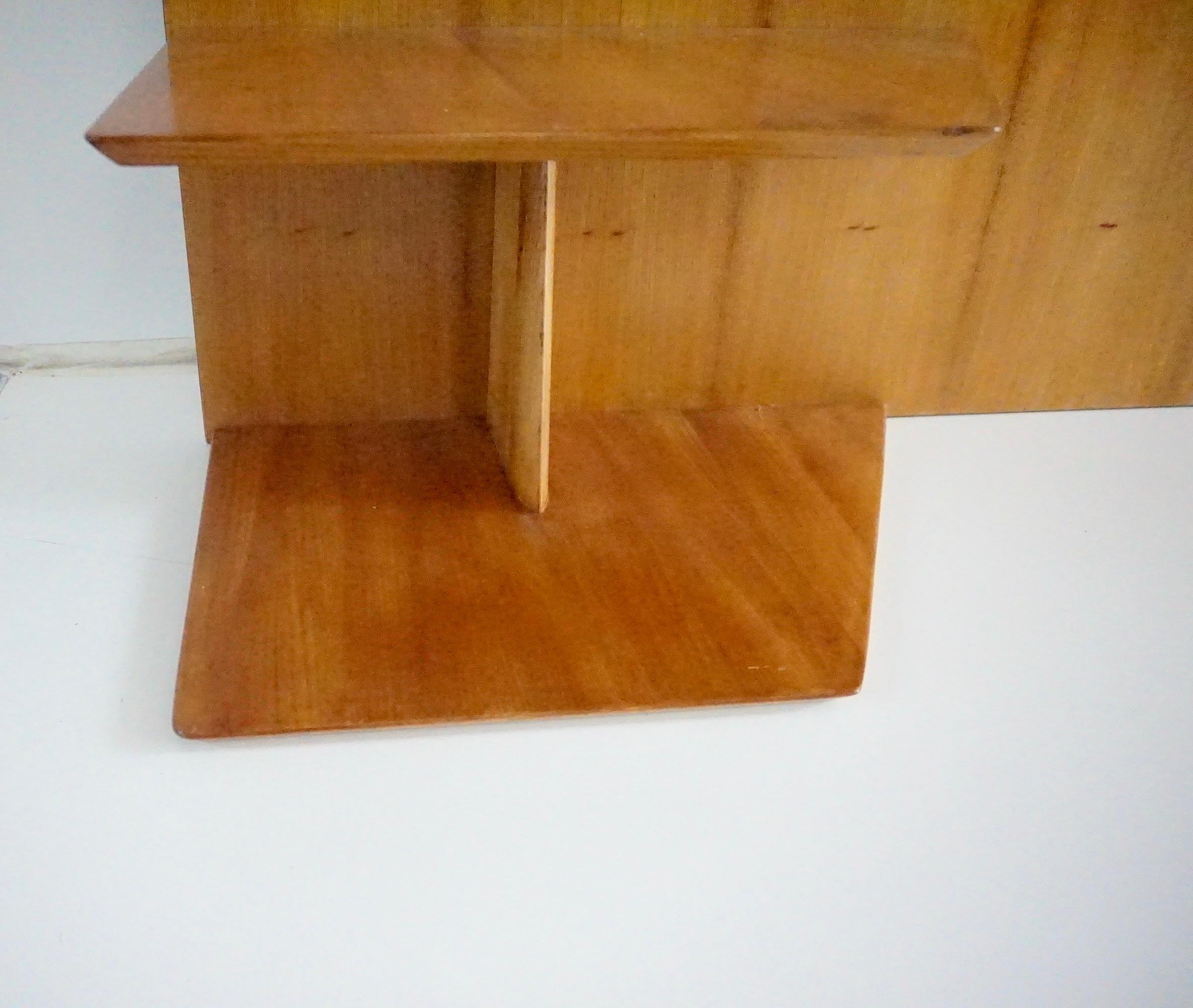 Gio Ponti coppia di rare testiere in legno di olmo con comodini, Hotel Royal, 1955 in vendita 9