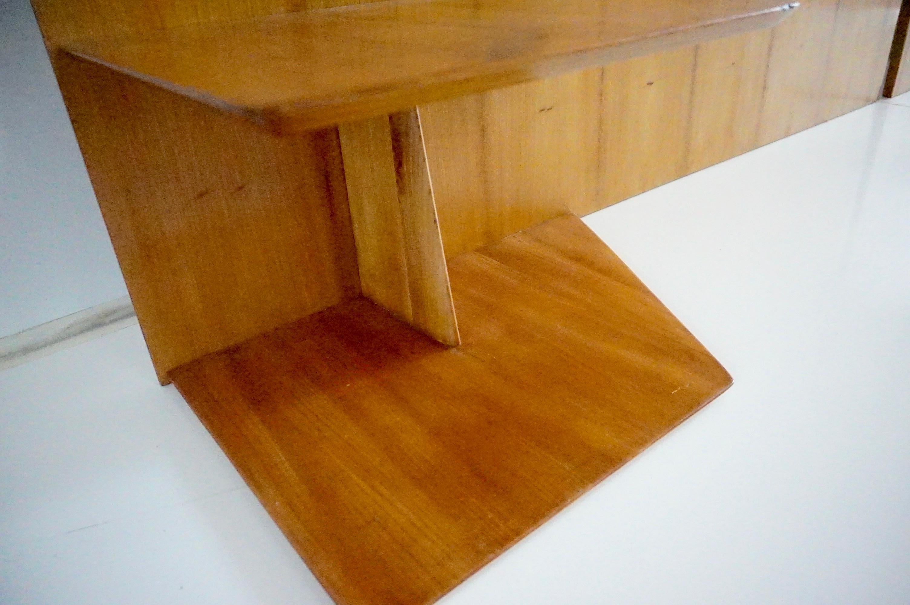 Gio Ponti coppia di rare testiere in legno di olmo con comodini, Hotel Royal, 1955 in vendita 10