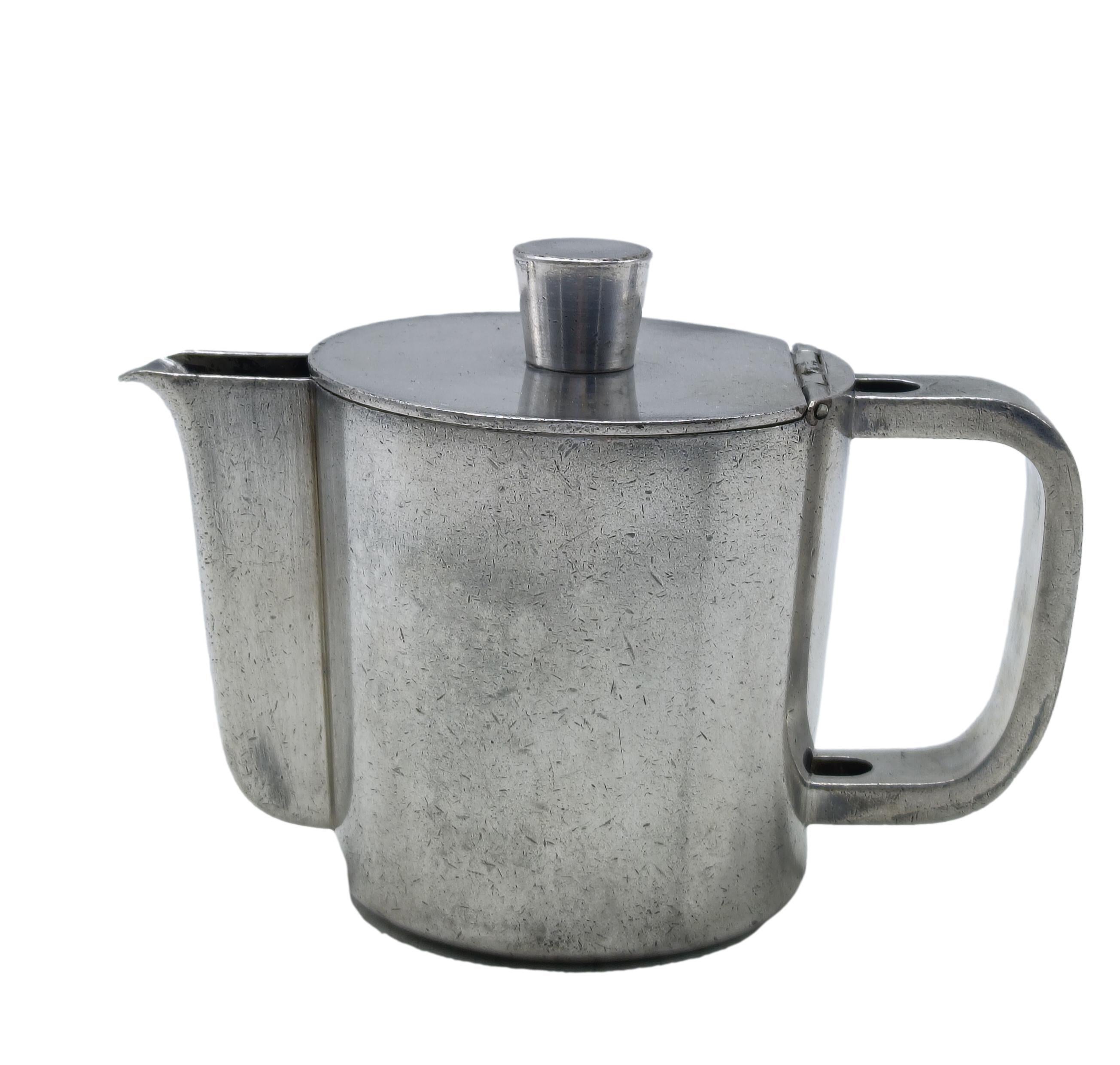Silver Plate Gio' Ponti for Krupp Set of 2 Coffee Makers, 2 Saucers, and a Milk jug,  1950s For Sale