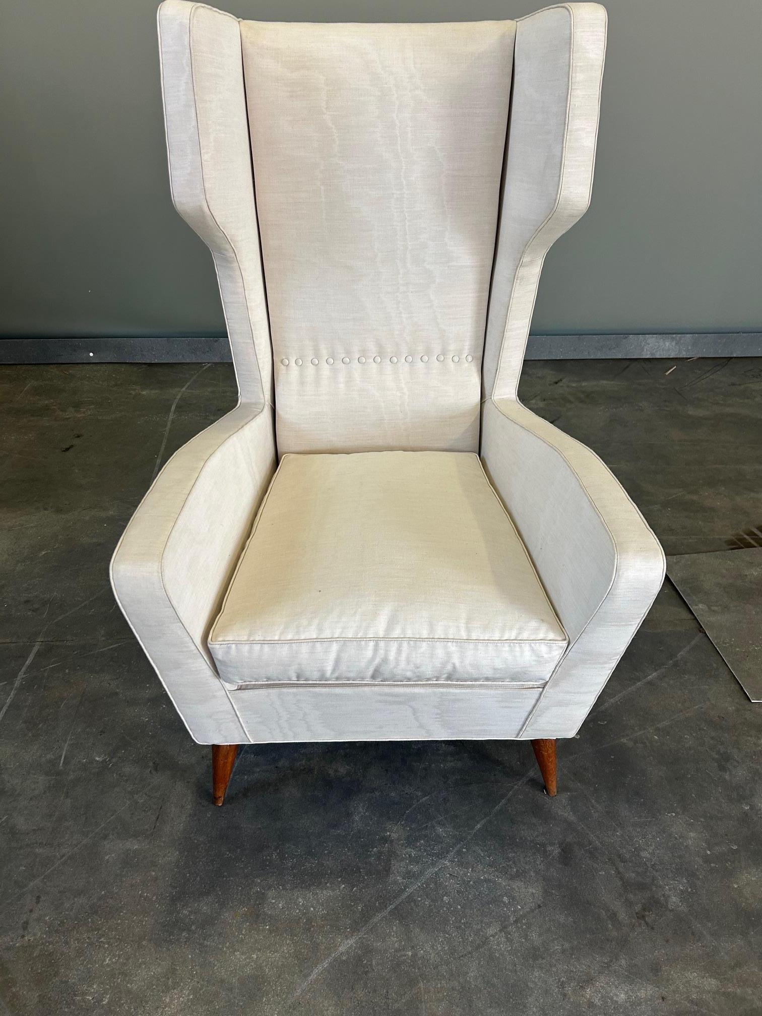 Gio Ponti Poltrona bergère pezzo unico degli anni '50 in vendita 5