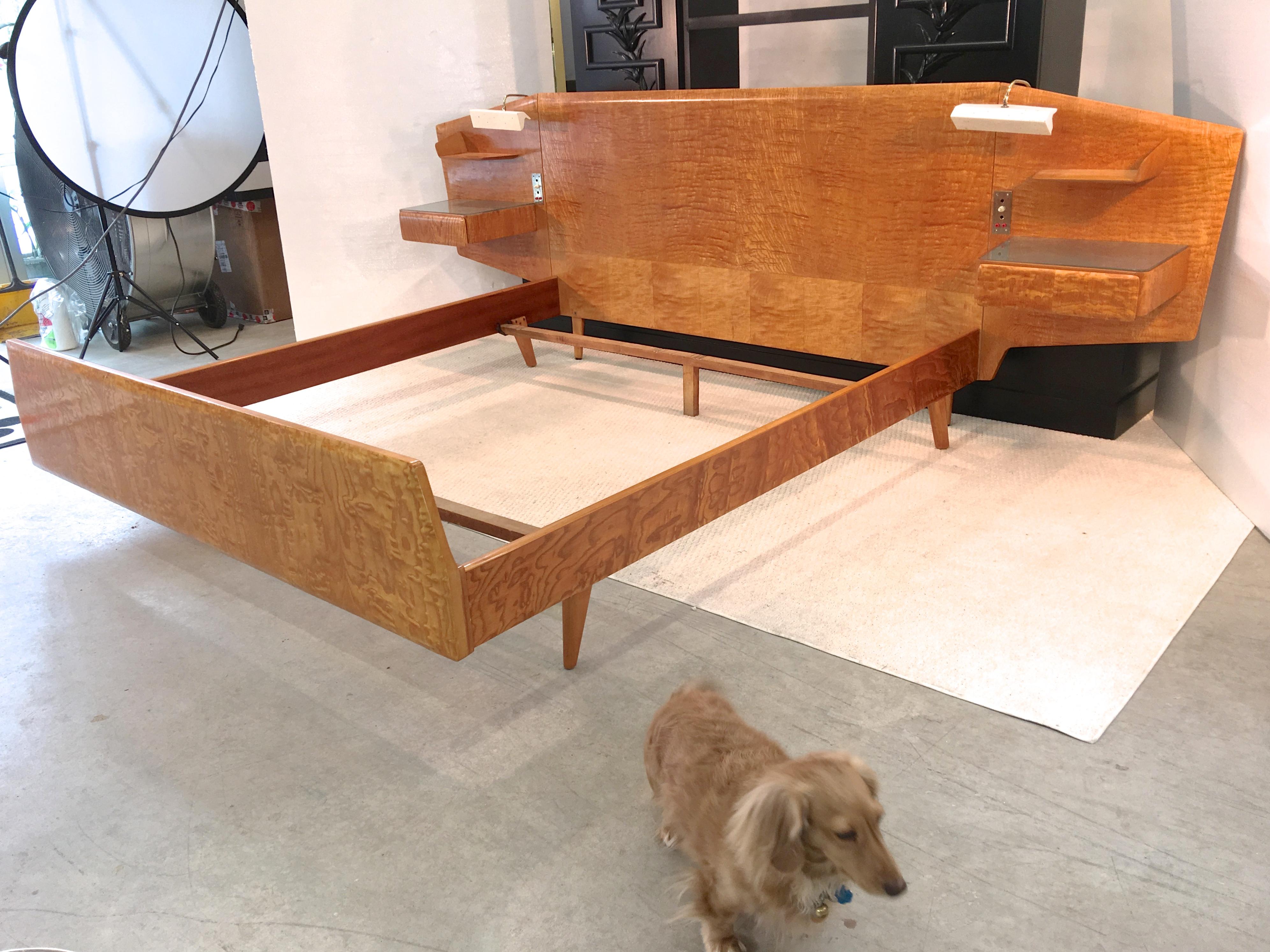 Mid-Century Modern Gio Ponti Queen Bed - Authenticated For Sale