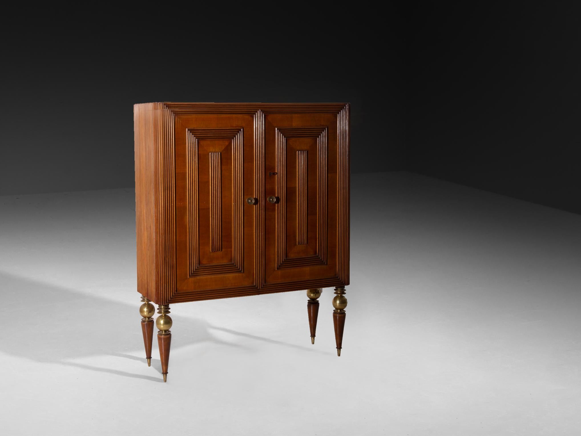 Art Déco Gio Ponti rare high sideboard for IV Triennale Monza, WitH CERTIFICATE in vendita