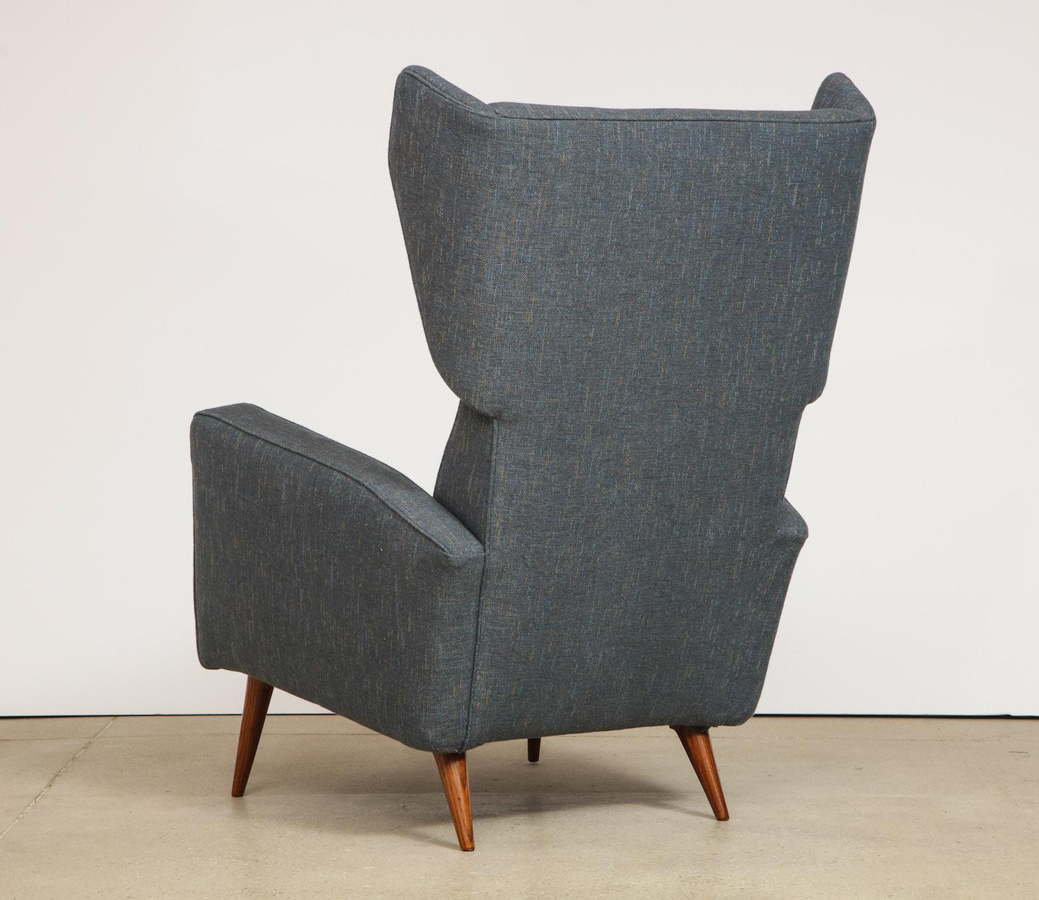 Mid-20th Century Gio Ponti Rare Pair of Lounge Chairs For Sale