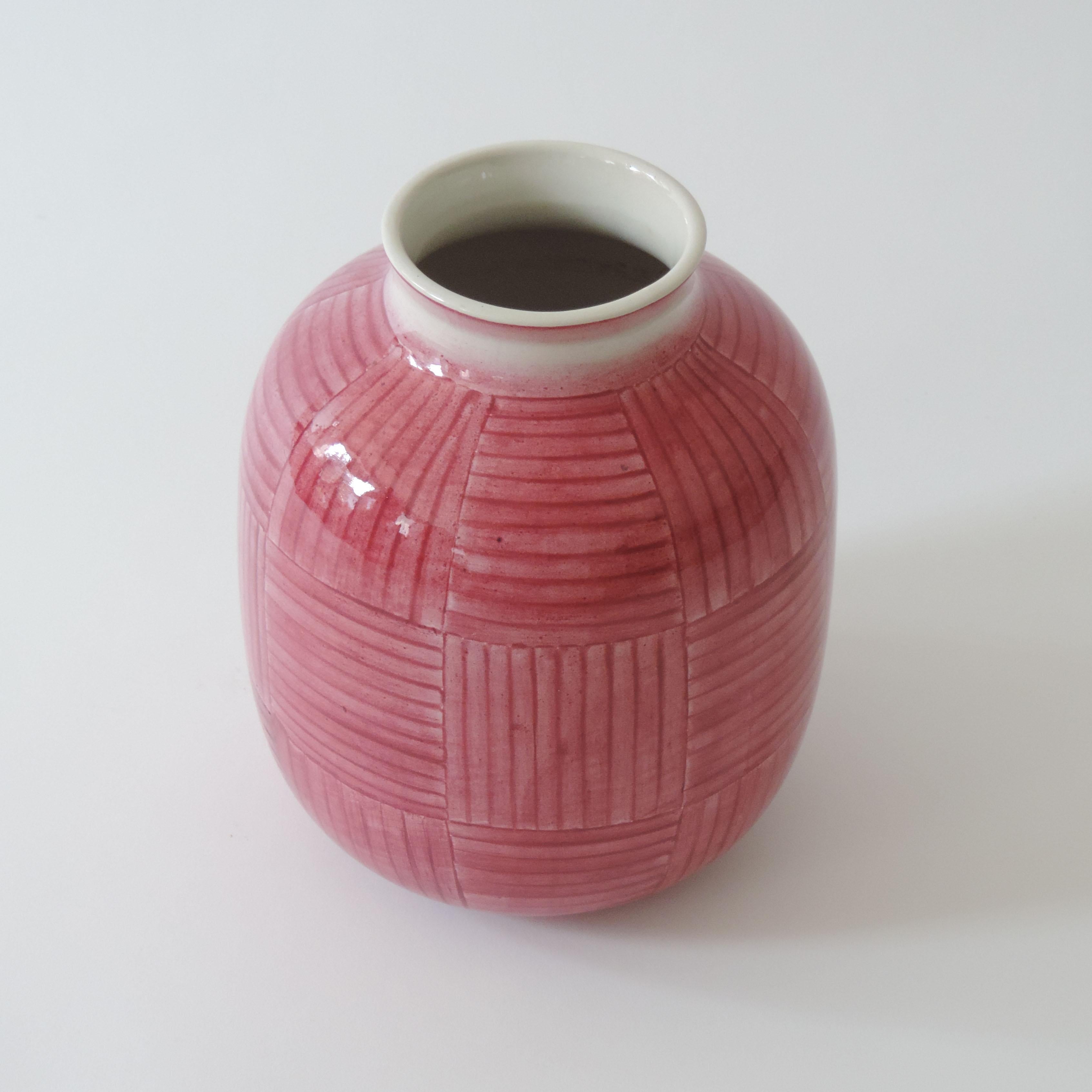 Italian Gio Ponti Red Stripes Ceramic Vase for Richard Ginori, Italy, 1930s