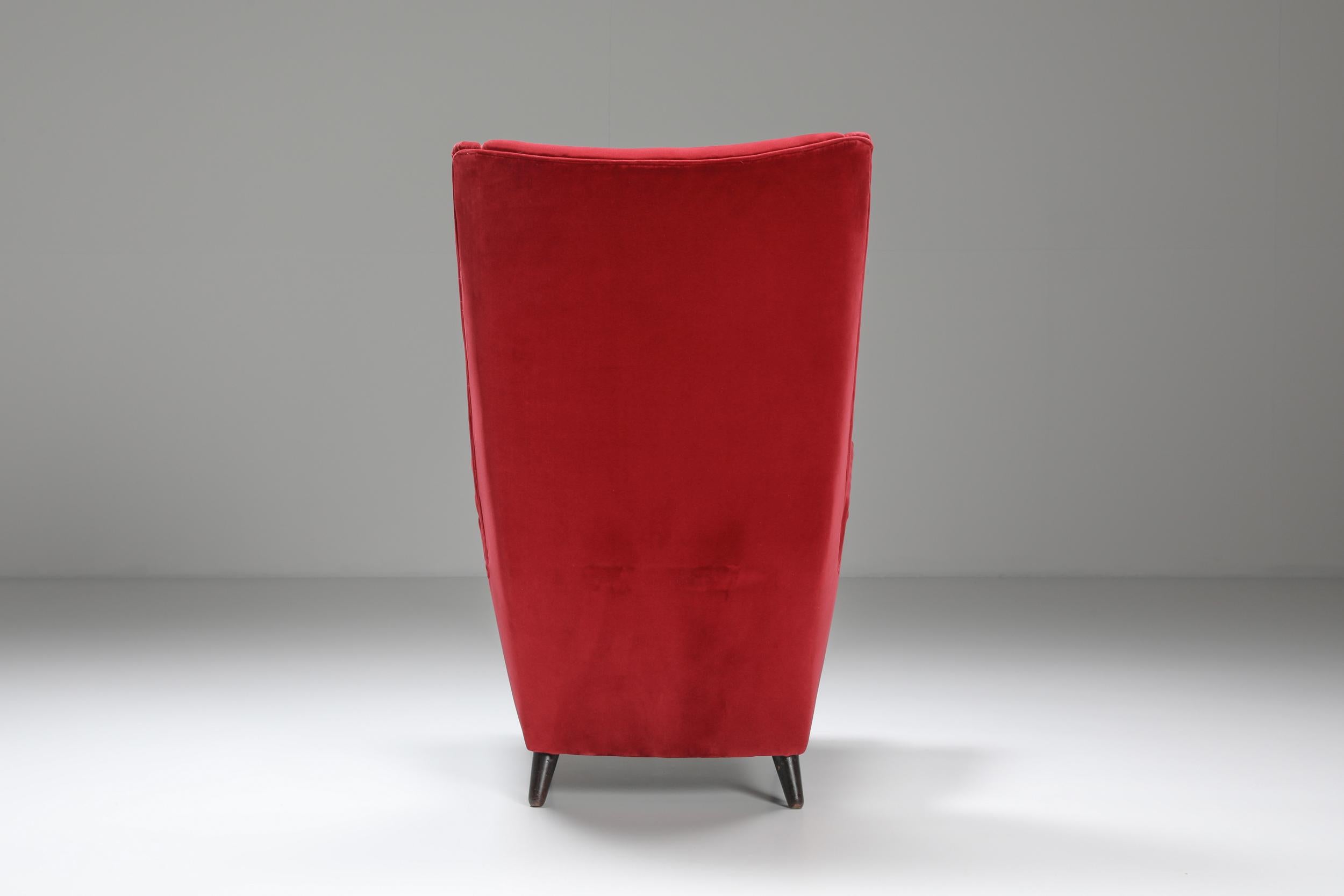 Mid-20th Century Italian Wingback Armchair in Red Velvet by Gio Ponti, 1950s For Sale