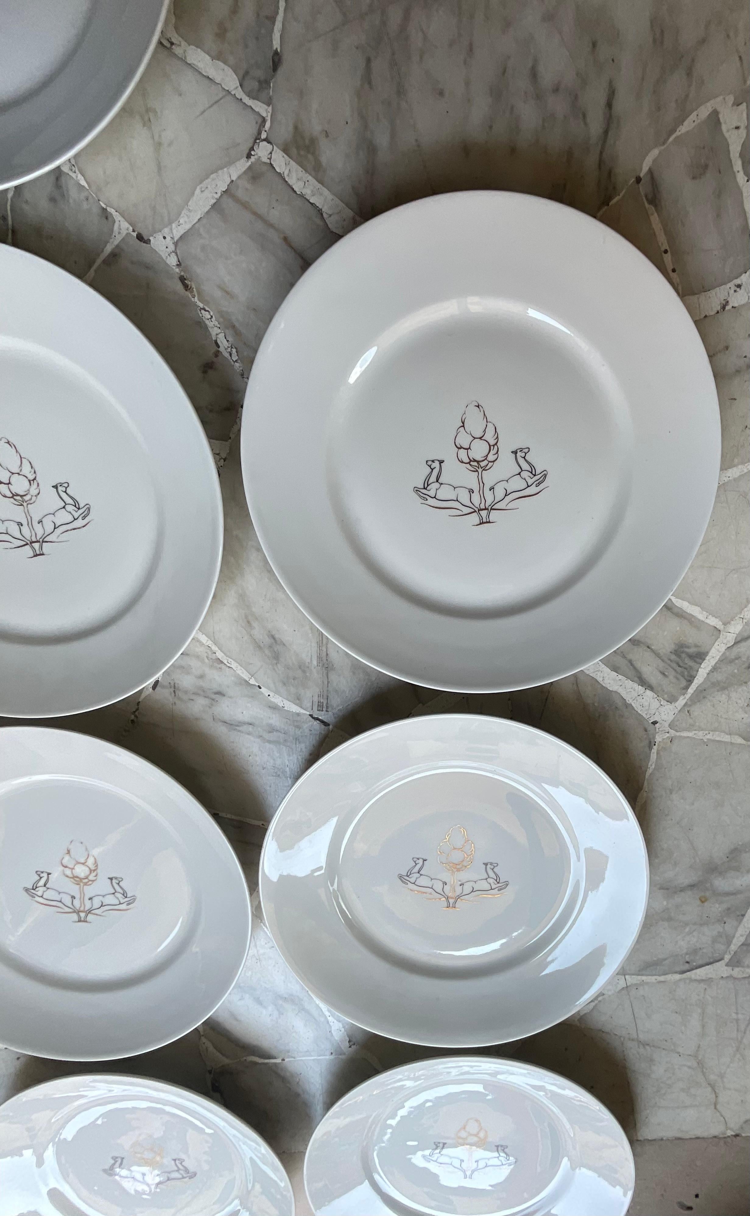 GIO PONTI – Richard Ginori – PITTORIA DI DOCCIA – 10 Piatti in Porzellan – 1929 (Early 20th Century) im Angebot