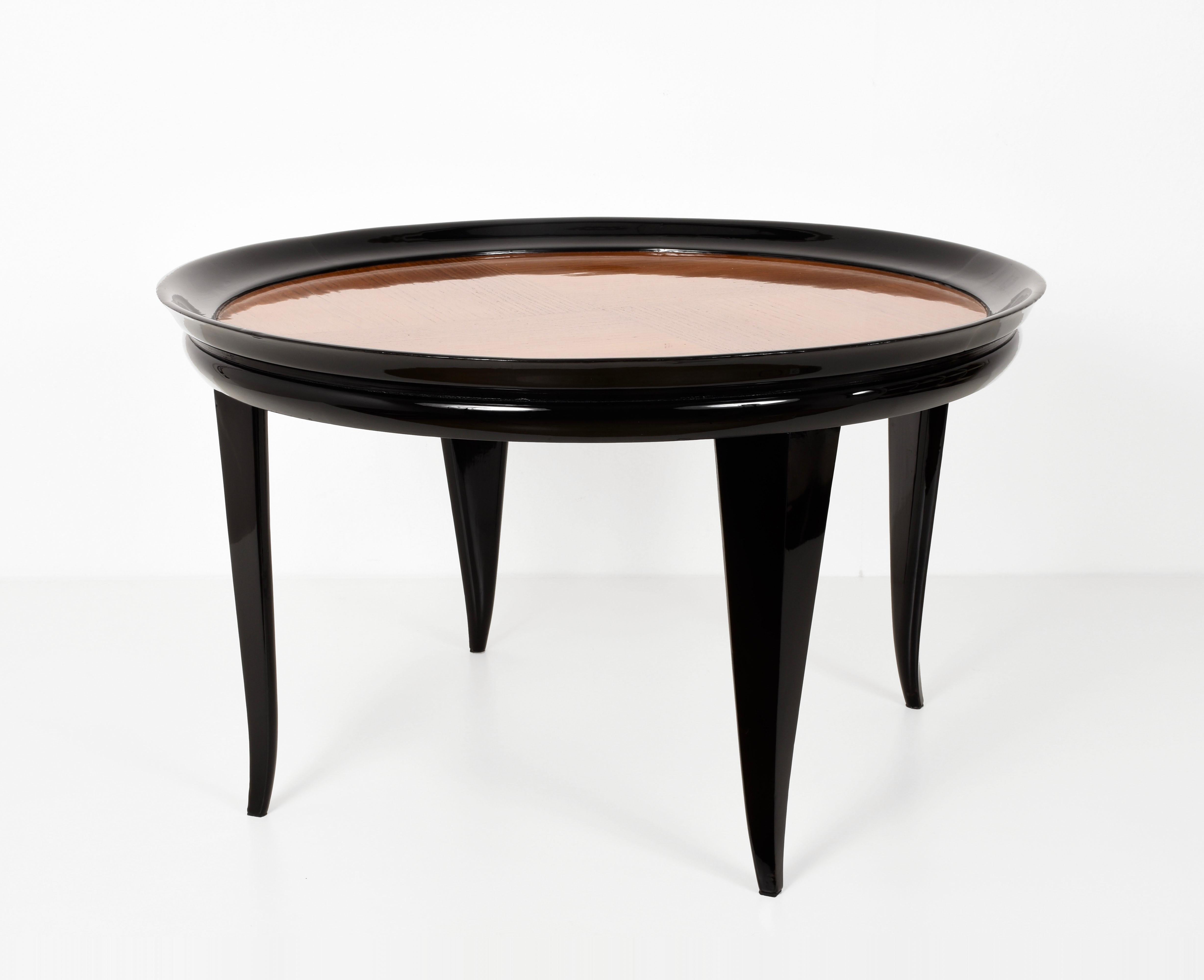 Gio Ponti Round Coffee Table Italian Art Deco, Ebonized Wood, Italy, 1940s 2