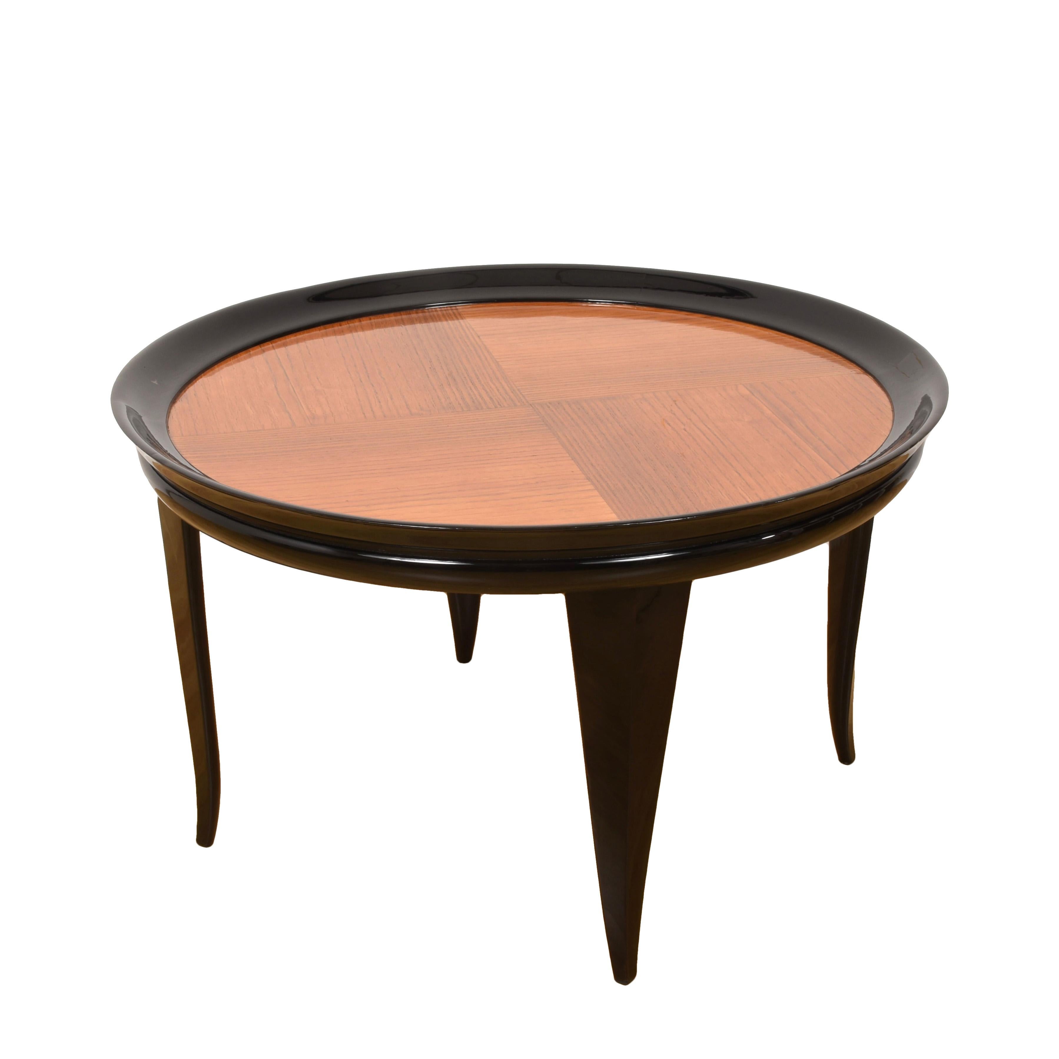 Gio Ponti Round Coffee Table Italian Art Deco, Ebonized Wood, Italy, 1940s 3