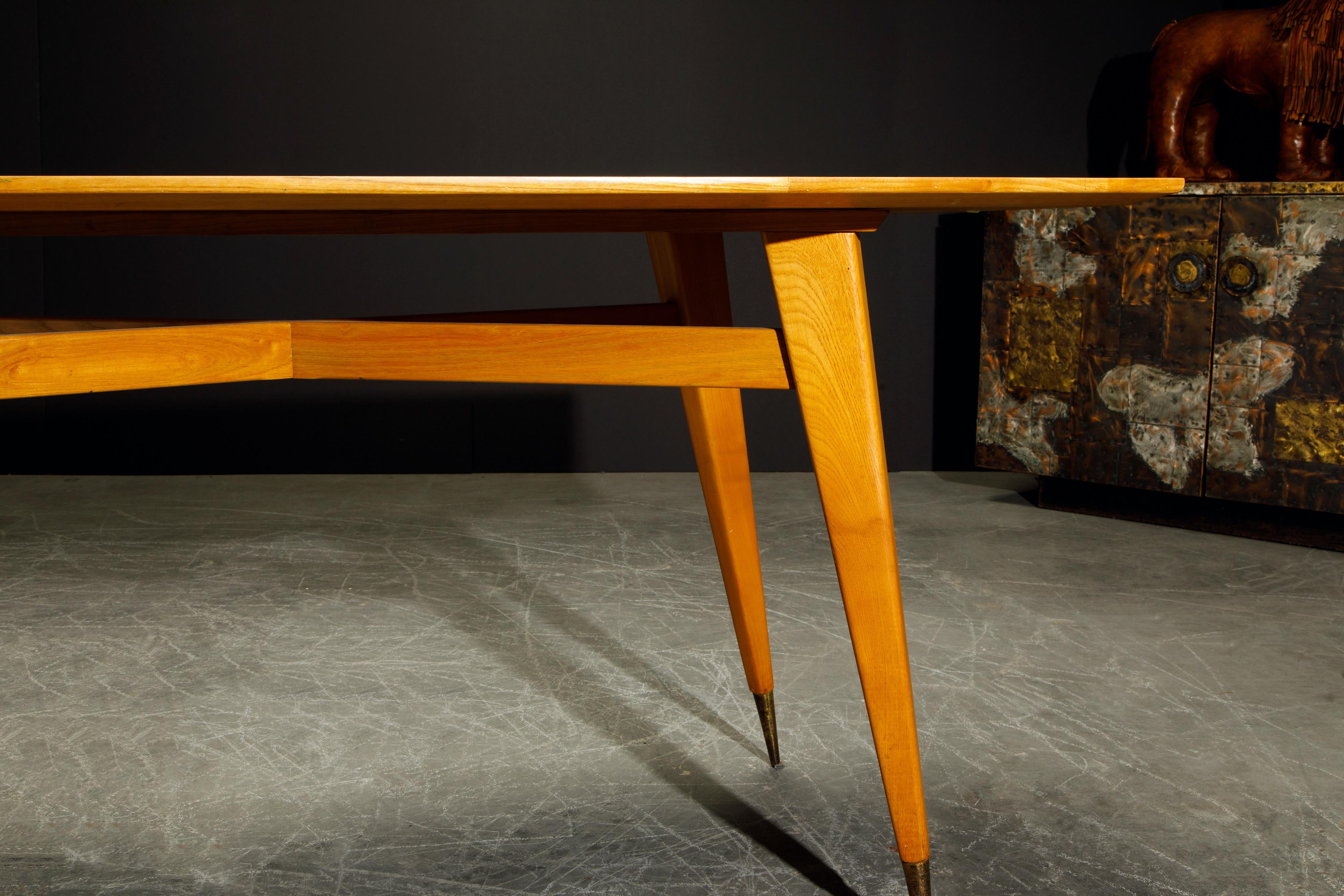 Gio Ponti Sculptural Veined Ash Dining Table or Desk, circa 1950, Italy 1