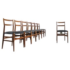 Gio Ponti Set of Eight Leggera Chairs in Wood and Leather Cassina 1950 Italy