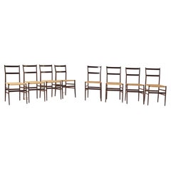 Gio Ponti Satz von acht Superleggera-Stühlen für Cassina, Italien, 1957