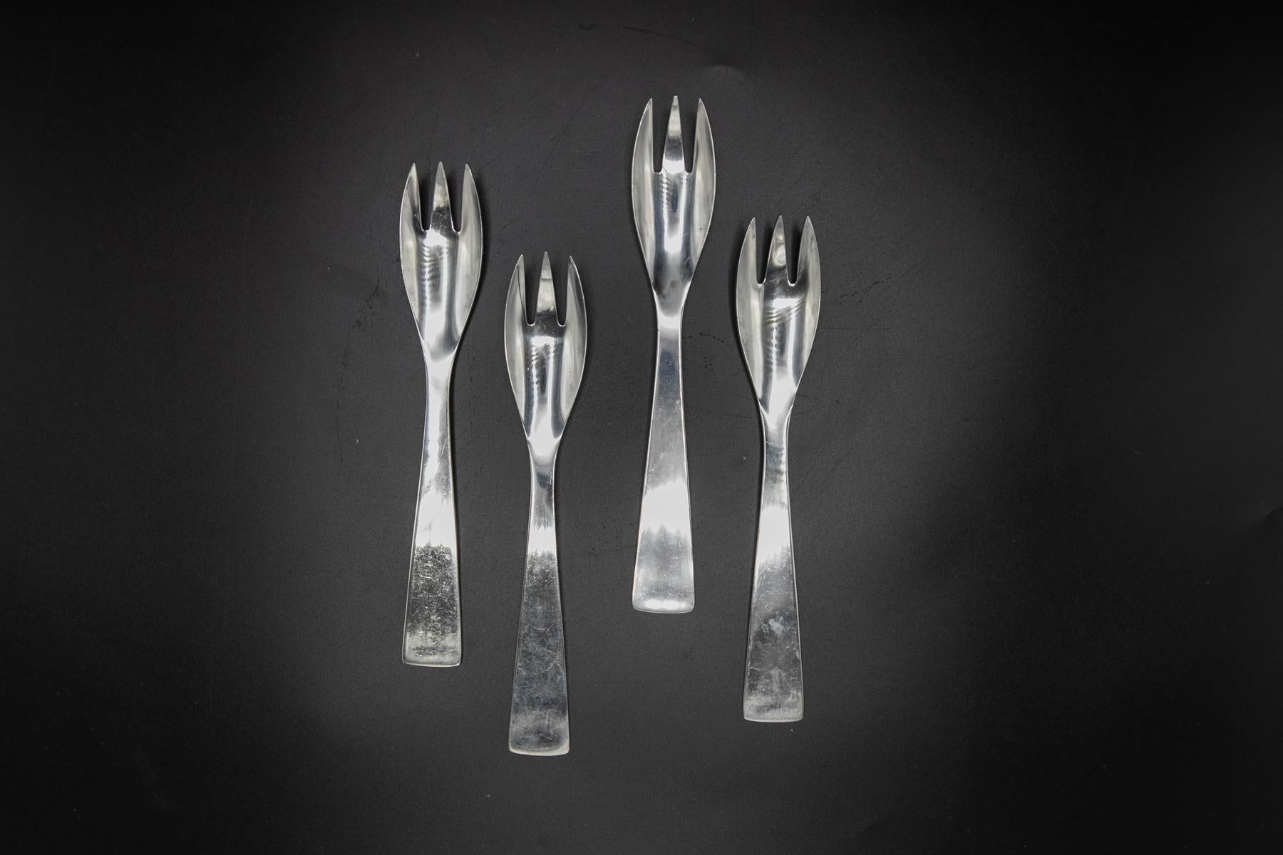 Gio Ponti Set of Four Chrome Steel Flatware for Krupp Italia 1