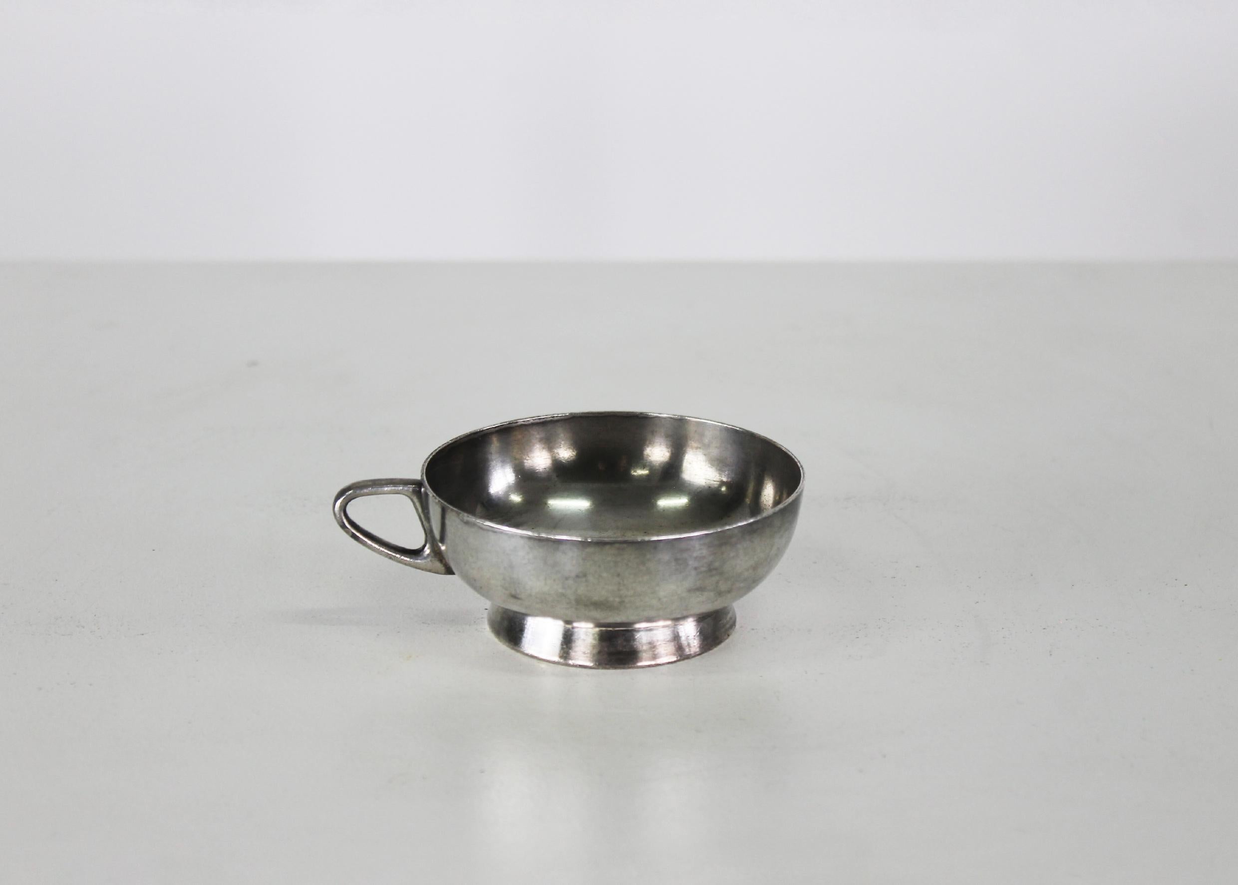 Alpaga Gio Ponti ensemble de six tasses en alpagacca argentée pour Fratelli Calderoni 1950 en vente