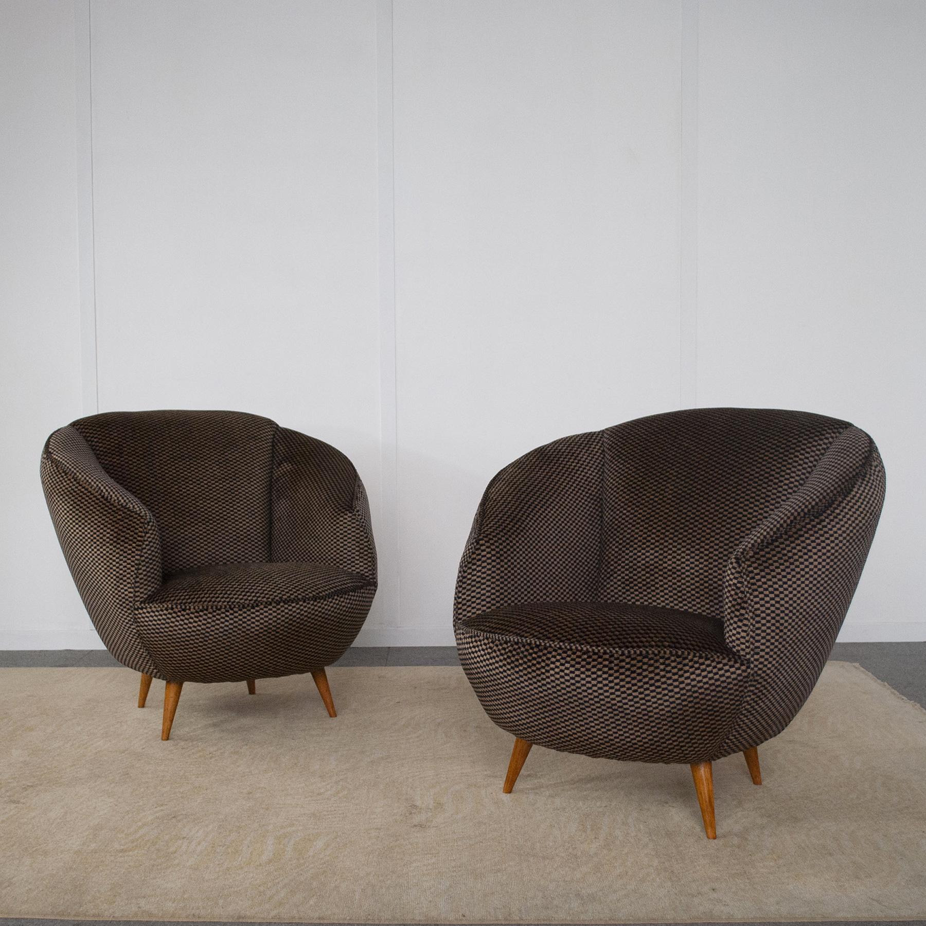 Textile Gio Ponti set of two armchairs 1940s For Sale