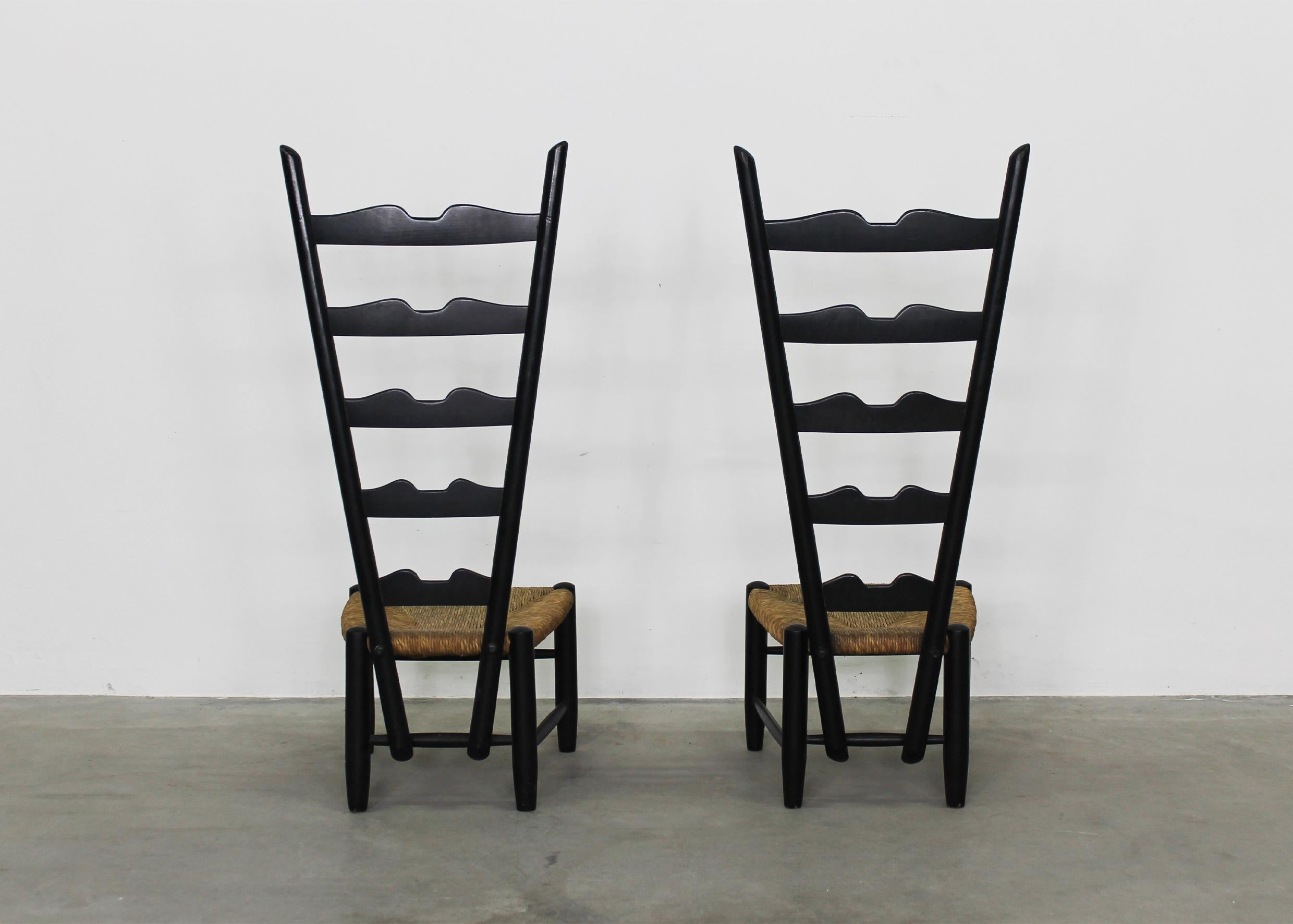 Gio Ponti Set of Two Fireside Chairs in Black Lacquered Wood and Rush 1950s For Sale 1