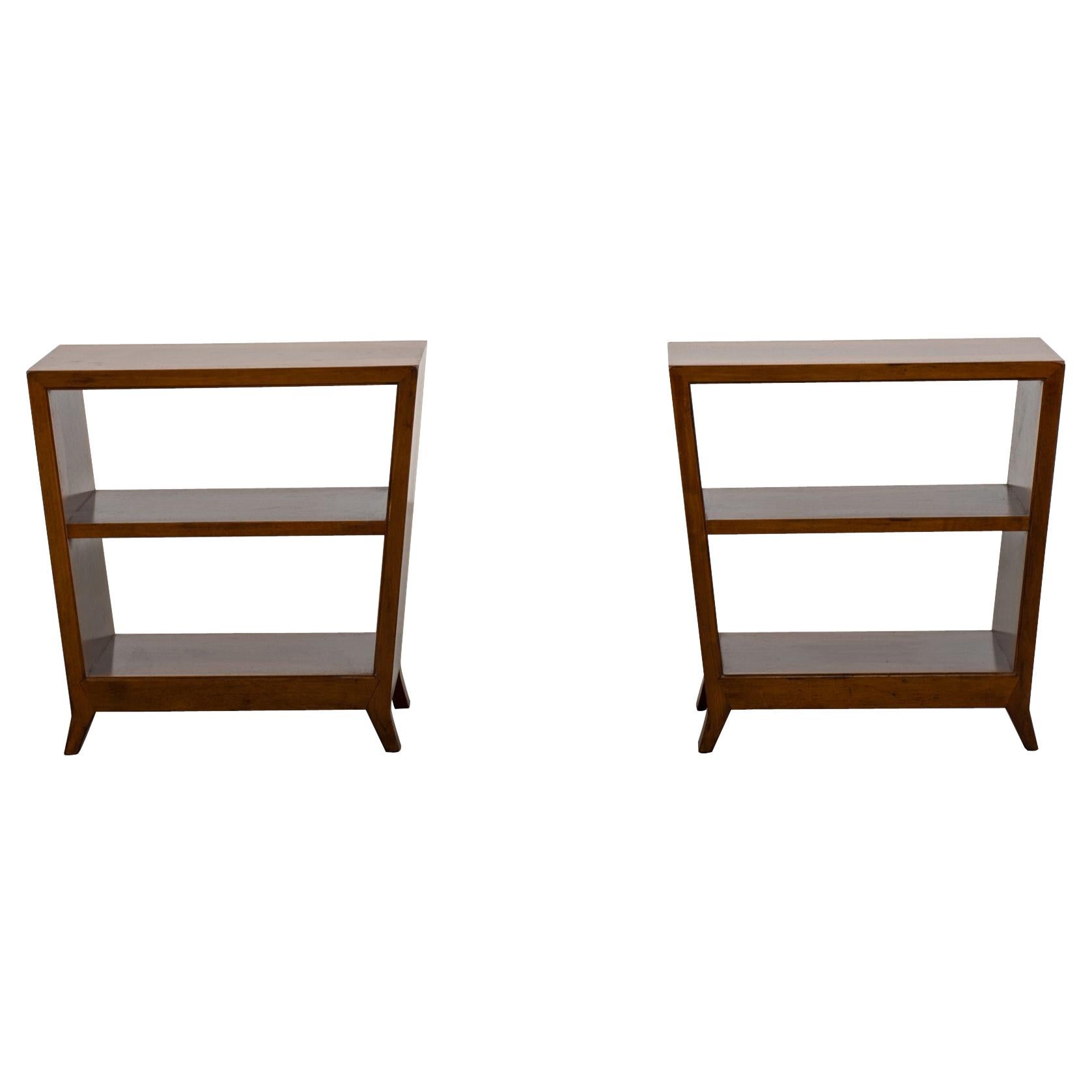 Gio Ponti Set of Two Side Tables with Shelves in Walnut Schirolli 1950s