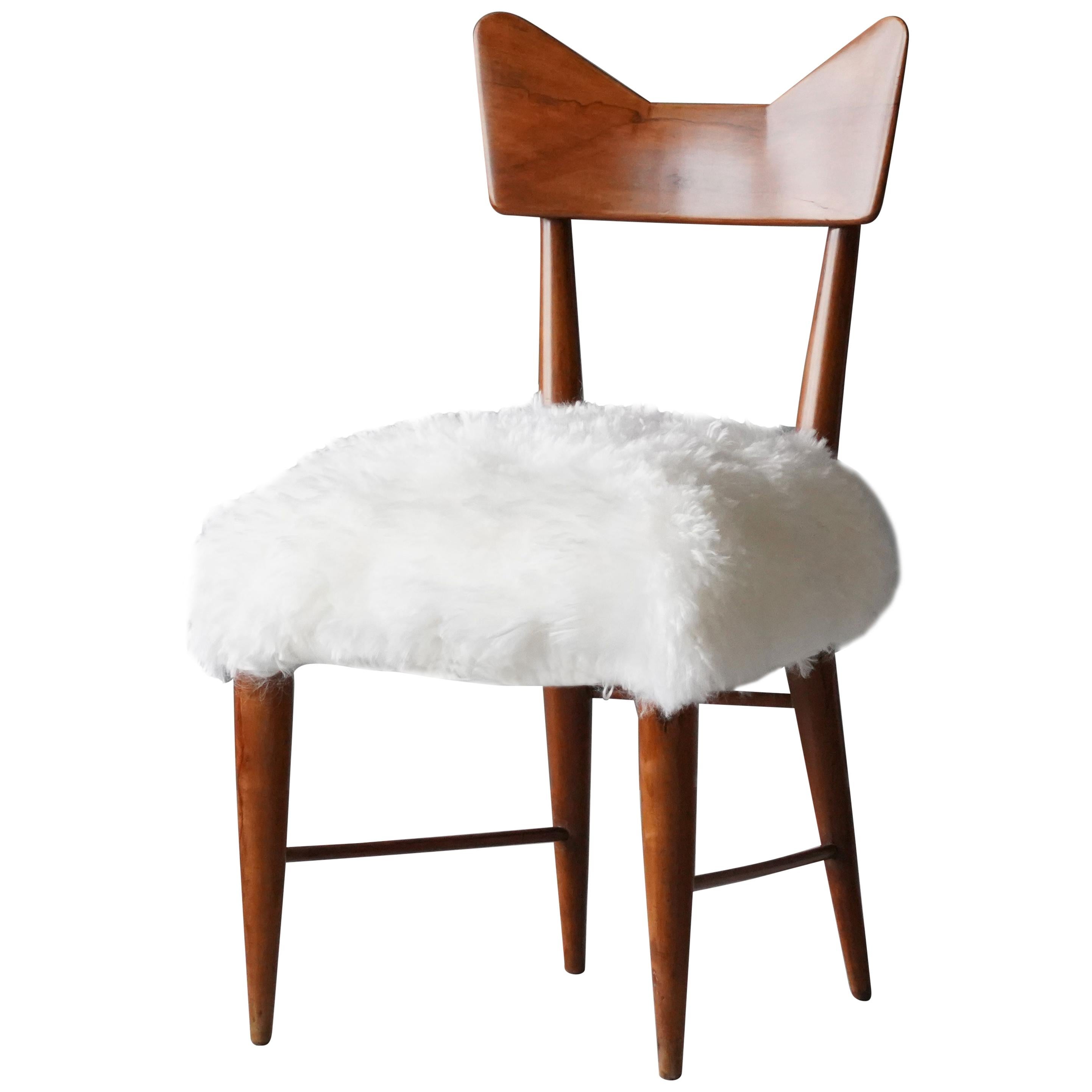 Gio Ponti, Side Chair, Stained Wood, Sheepskin, Giordano Chiesa, Italy, 1947