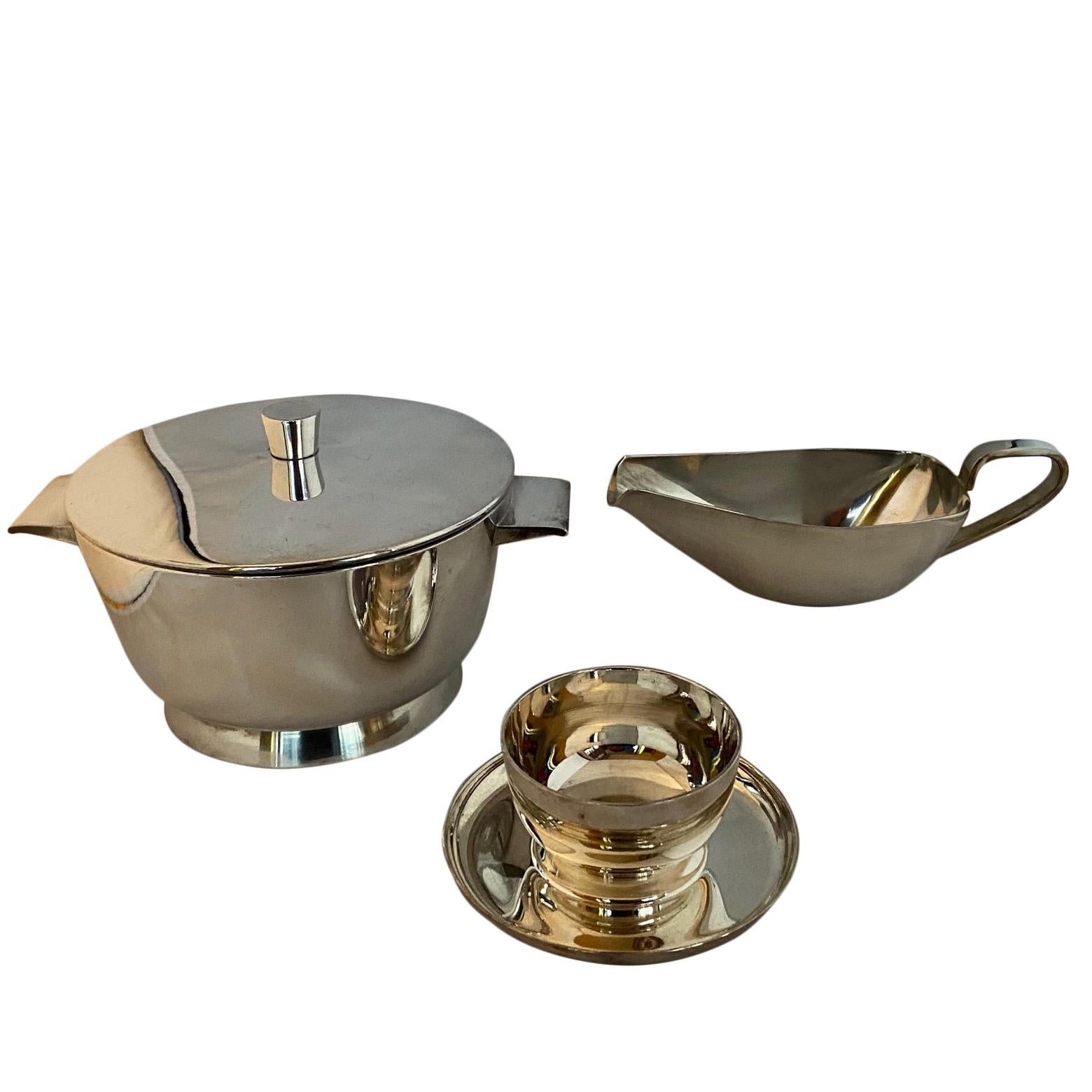 20th Century Gio Ponti Silver Plated Tureen and Cover, Large Sauce Boat, Serving Bowl, Krupp For Sale