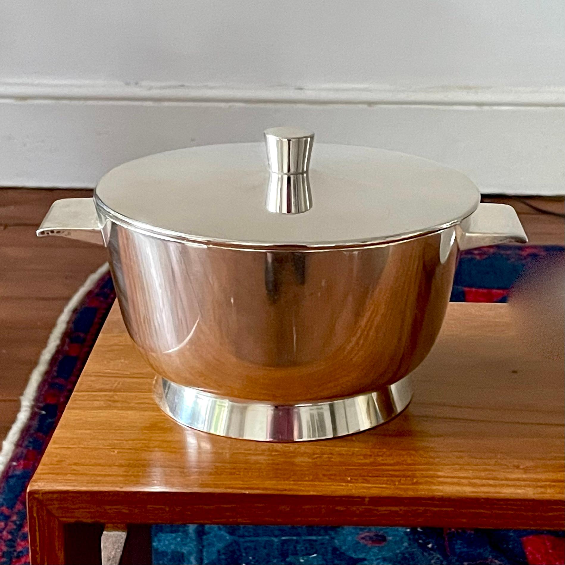 Gio Ponti Silver Plated Tureen, Sauce Boat, large Serving Dish and Bowls, Krupp For Sale 4