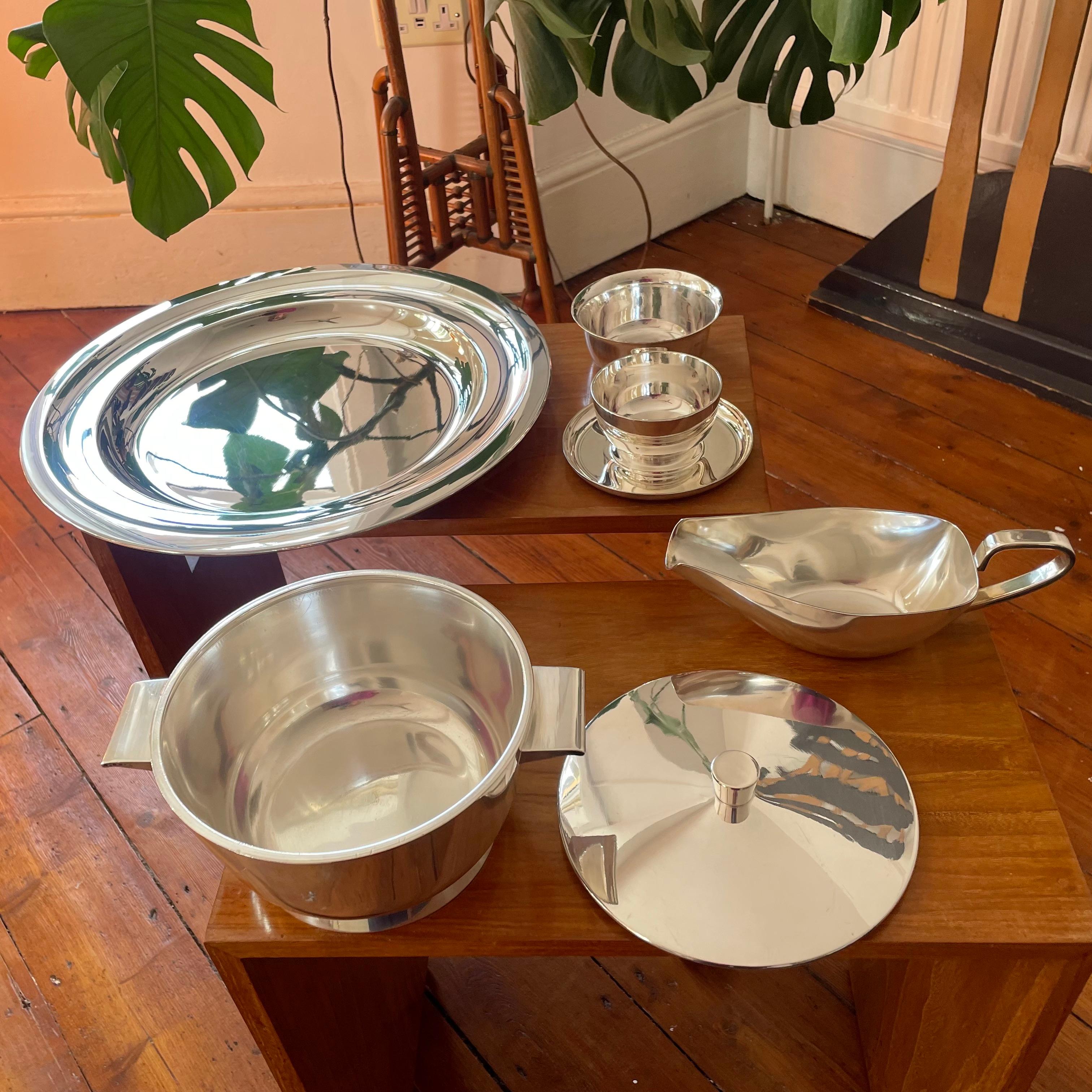 Gio Ponti Silver Plated Tureen, Sauce Boat, large Serving Dish and Bowls, Krupp For Sale 8