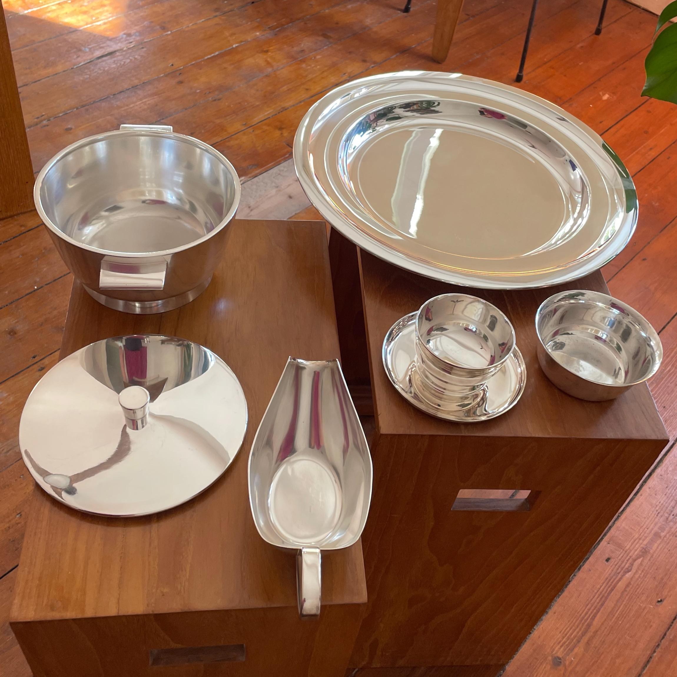 Mid-Century Modern Soupière, saucière, grand plat de service et bols en métal argenté de Gio Ponti, Krupp en vente