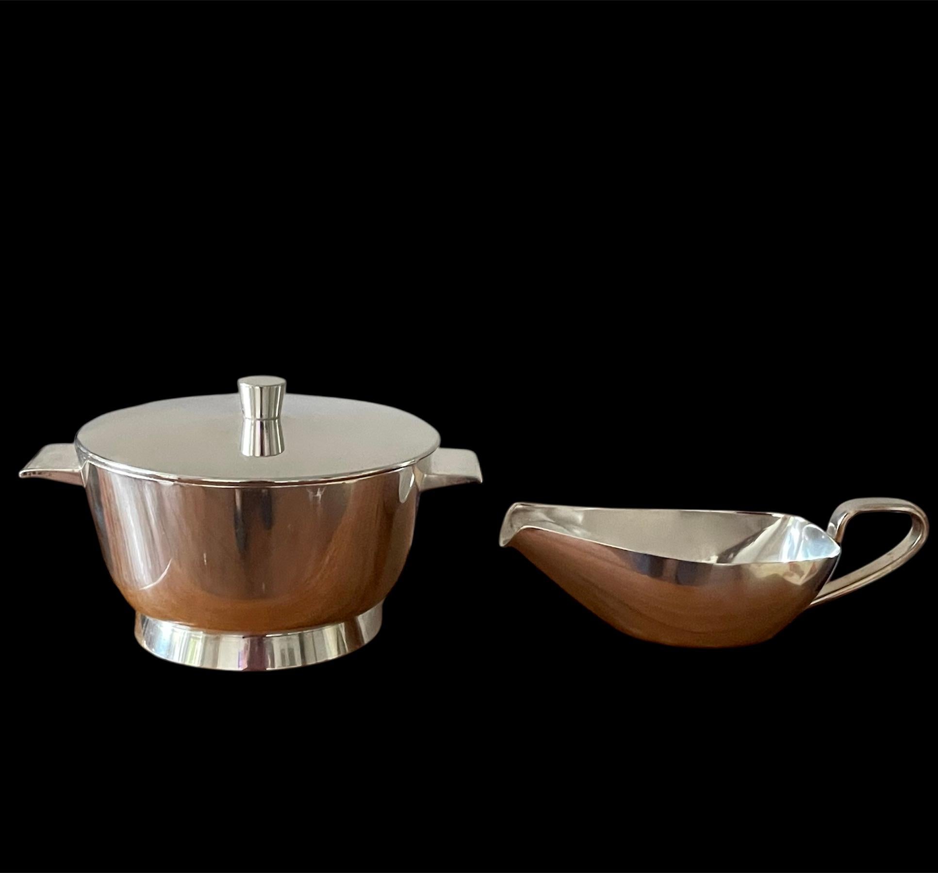 Gio Ponti Silver Plated Tureen, Sauce Boat, large Serving Dish and Bowls, Krupp In Good Condition For Sale In London, Fitzrovia