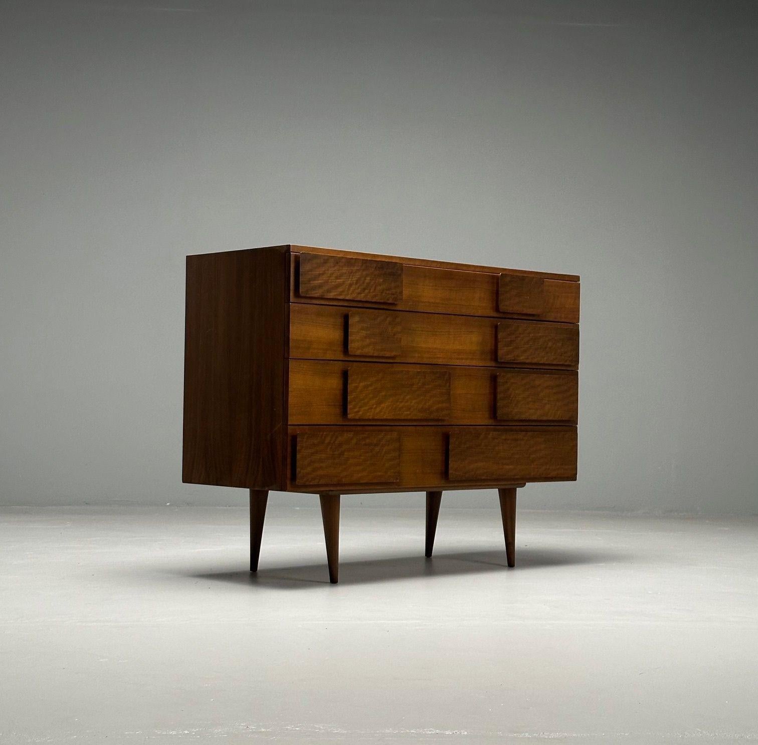 Gio Ponti, Singer & Sons, Italian Mid-Century Modern, Sculptural Cabinet, Walnut

Iconic, Rare and important cabinet designed by world renowned Italian designer Gio Ponti for American manufacturer, Singer & Sons. This example is comprised of solid