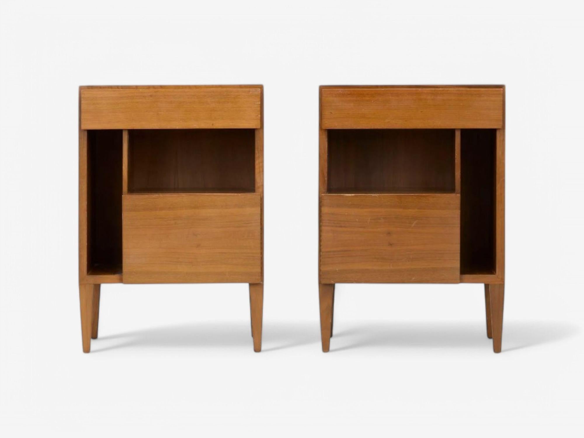 American Gio Ponti, Singer & Sons, Mid-Century Modern, Rare Sculptural Nightstands, 1950s For Sale