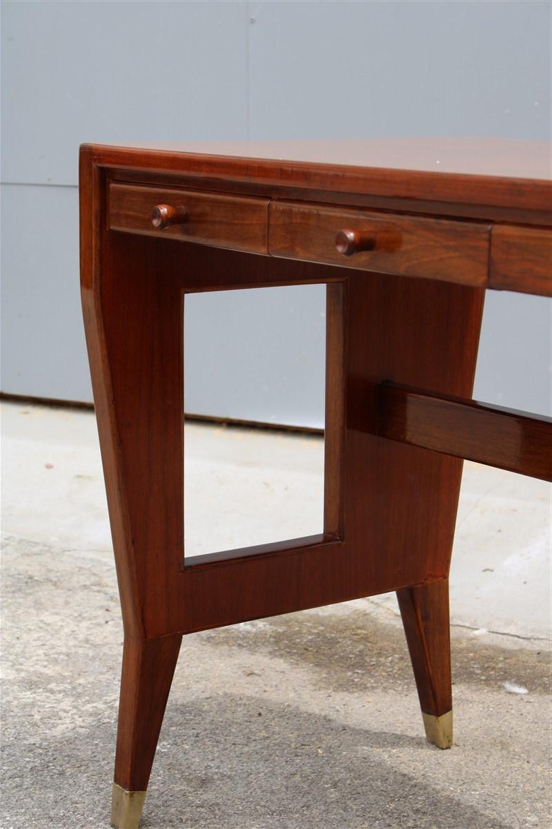 Gio Ponti Small Desk Mid-Century Italian Design Laminate Brass Walnut For Sale 3