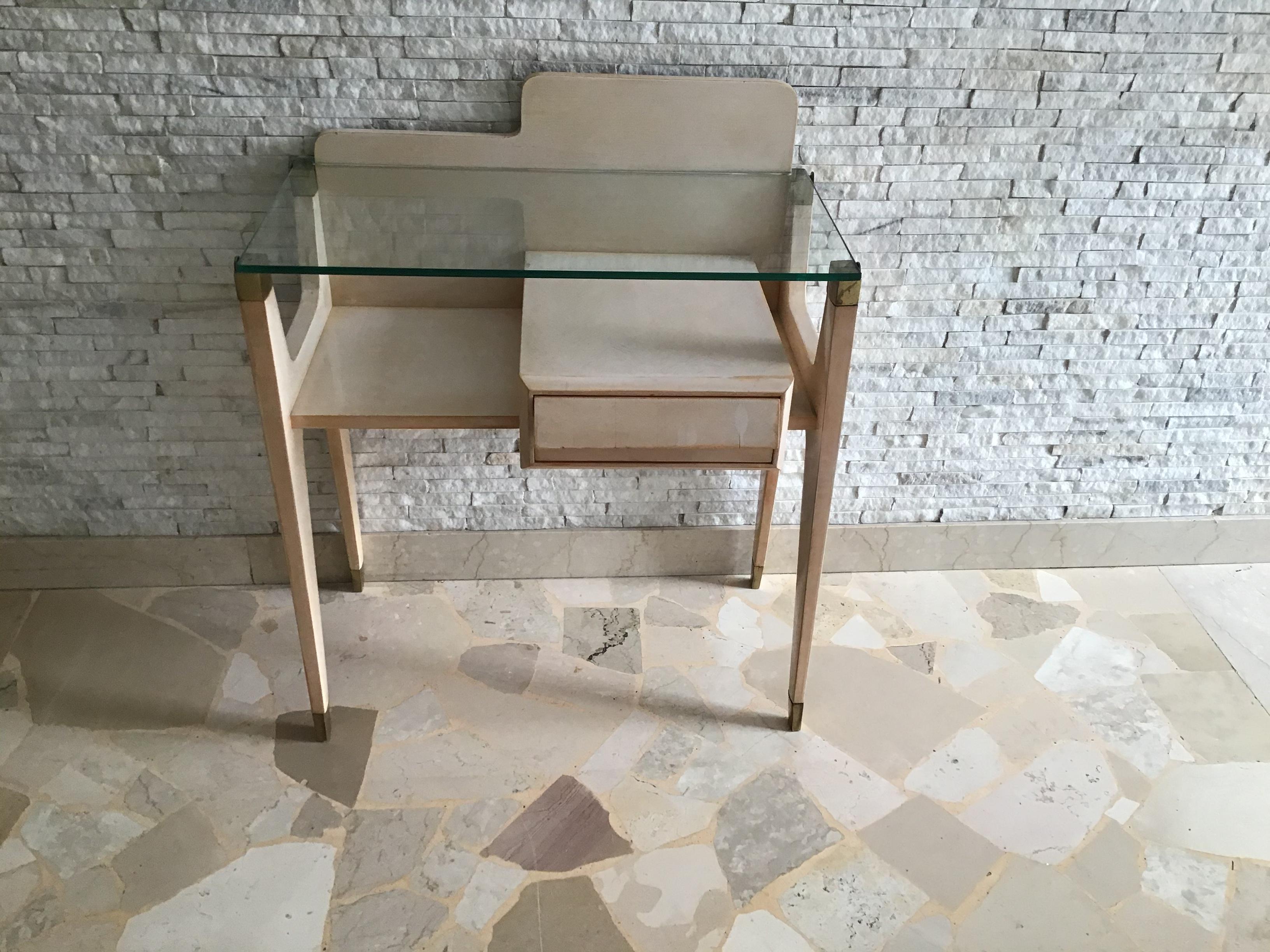 Gio ‘ Ponti “Stile “ bedside tables brass wood glass 1950 Italy.