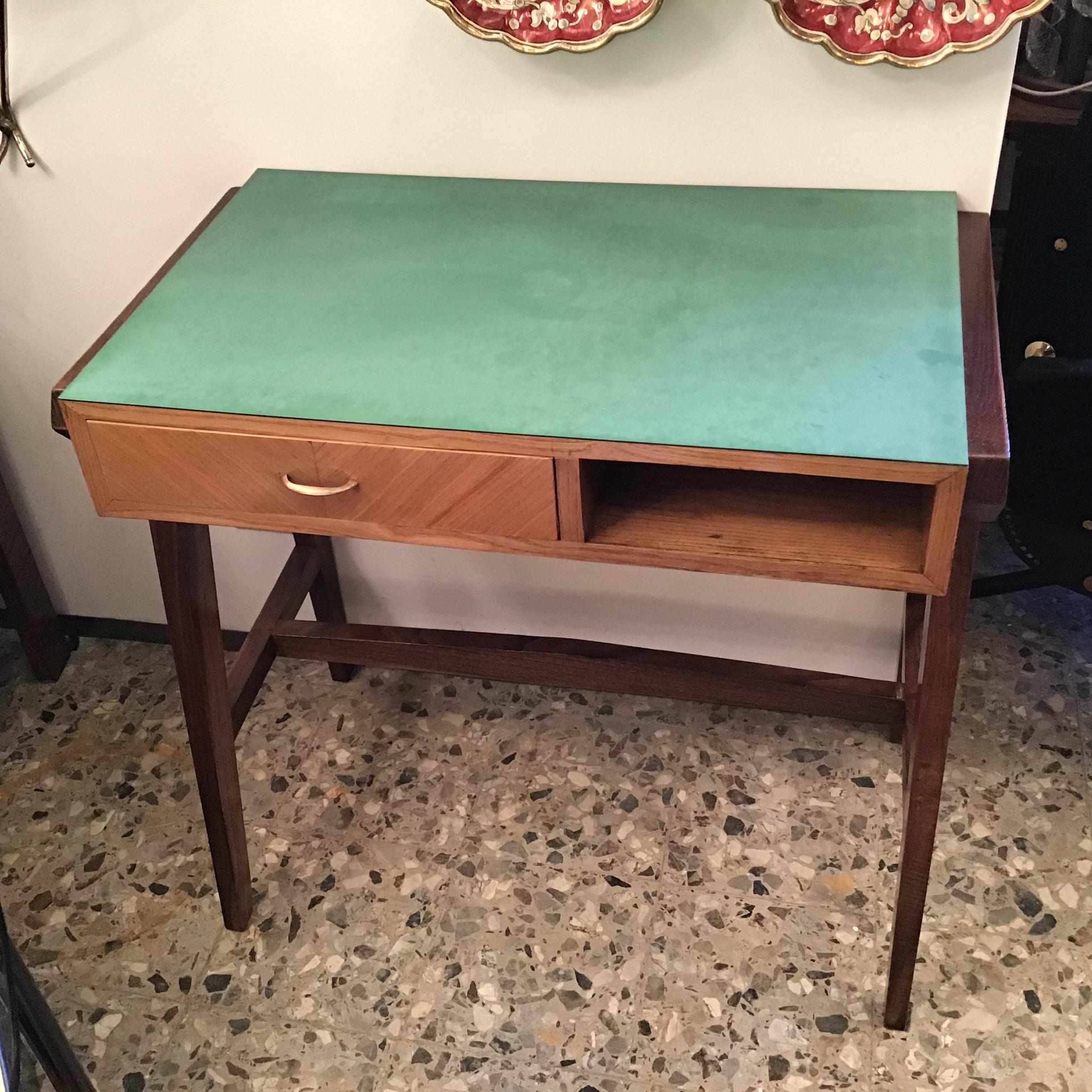 Gio Ponti “Stile” Desk Wood Brass, 1950, Italy For Sale 1