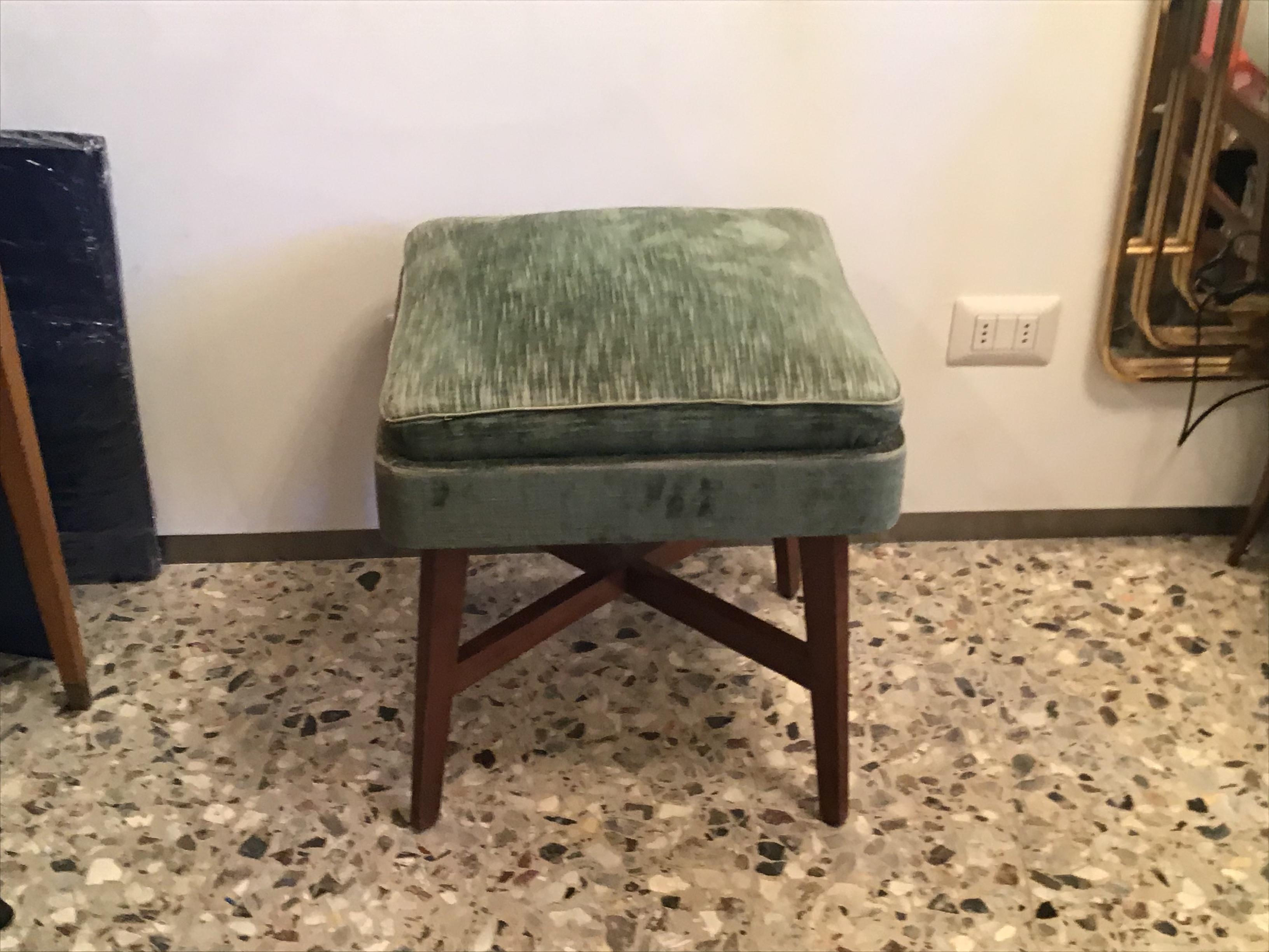 Gio Ponti “Stile” Pair of Benches /Stools Wood Seat Wood Velvet, 1950, Italy For Sale 1