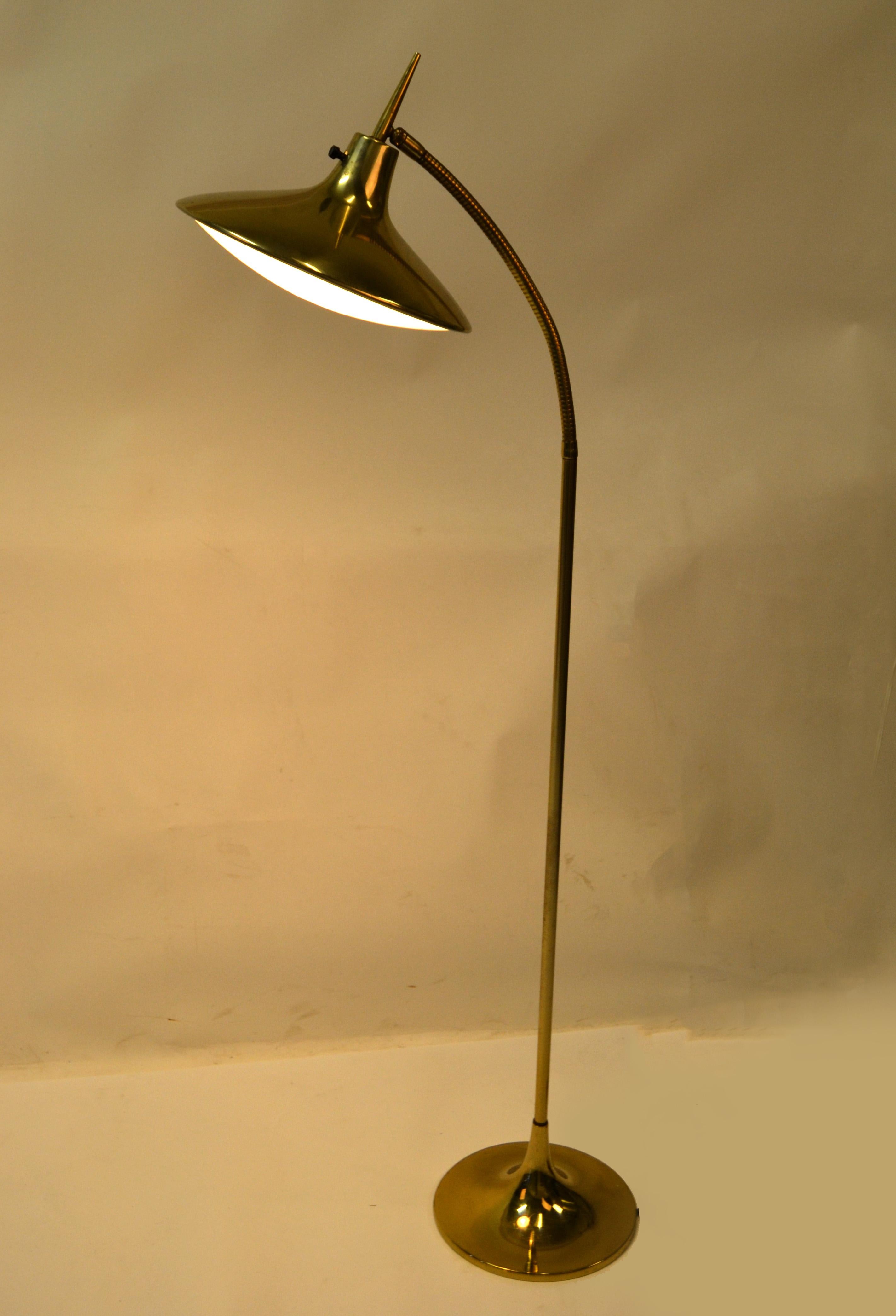 American Gio Ponti Style Adjustable Brass B-683 Laurel Floor Lamp Mid-Century Modern 1970