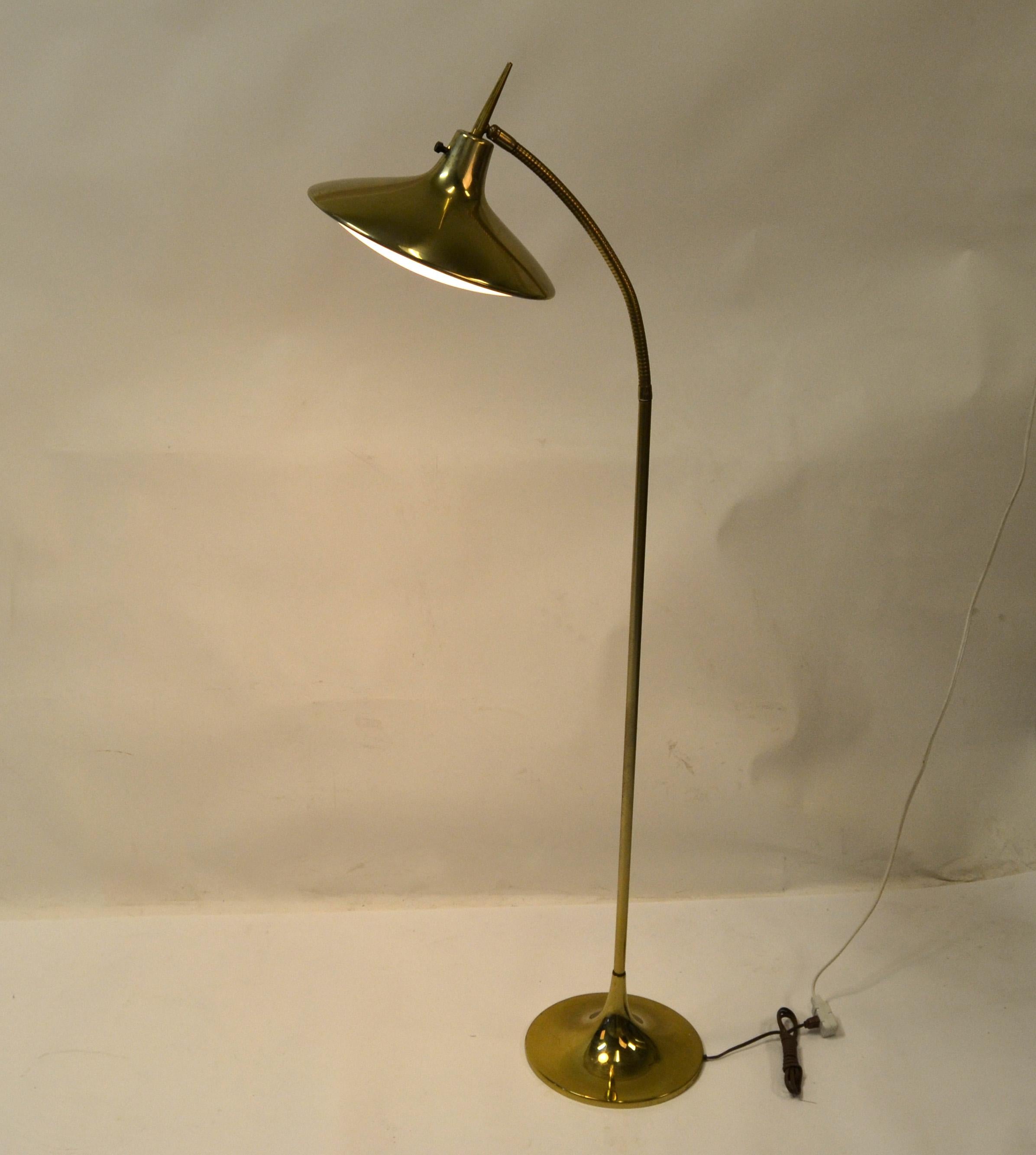 Gio Ponti Style Adjustable Brass B-683 Laurel Floor Lamp Mid-Century Modern 1970 3