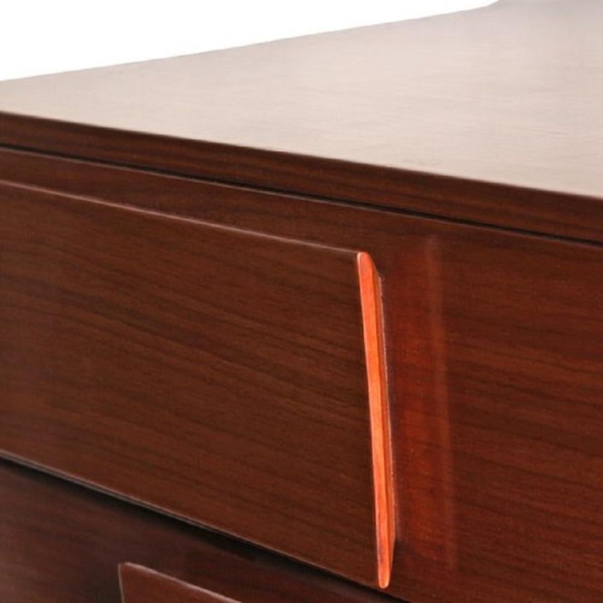 Commodes o comò a quattro cassetti in stile Gio Ponti, una coppia in vendita 2